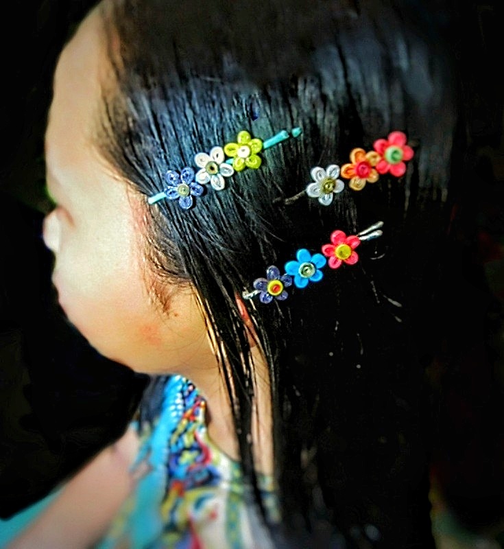 Paper quilling hair clips,Recycle gifts,One set hair clips,Women gift recycle,Tiny recycle,Flower quilling,Paper accessories,Eco friendly