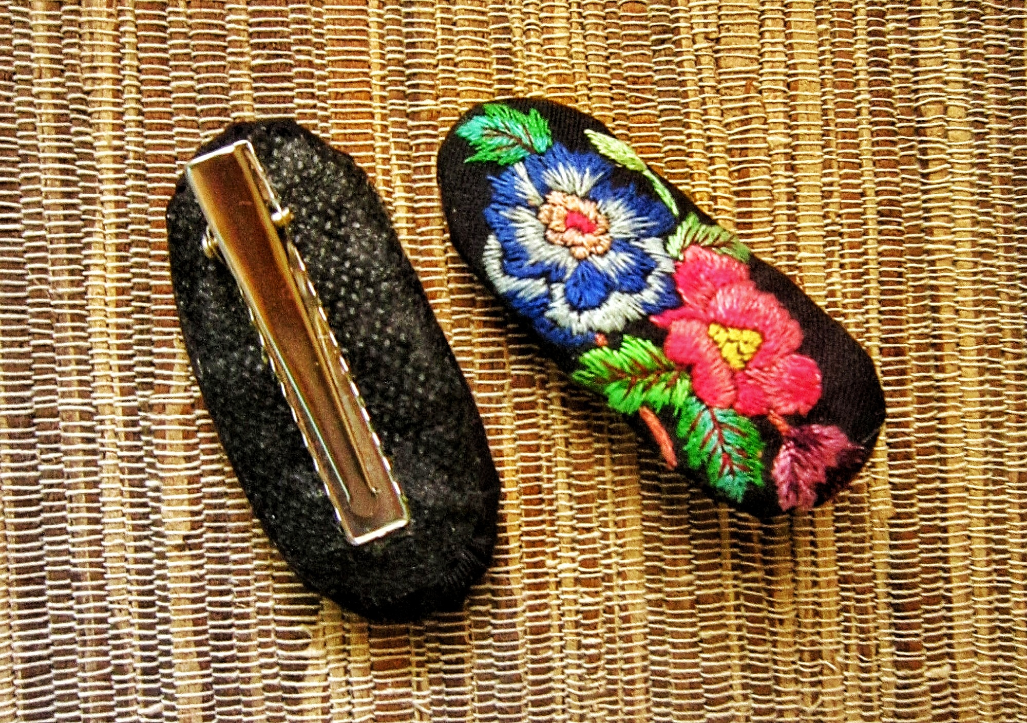 Recycled fabric hand embroidery,Black recycle fabric,Hand embroidery flower accessories,One set flower jewelry,Flower accessories handmade 