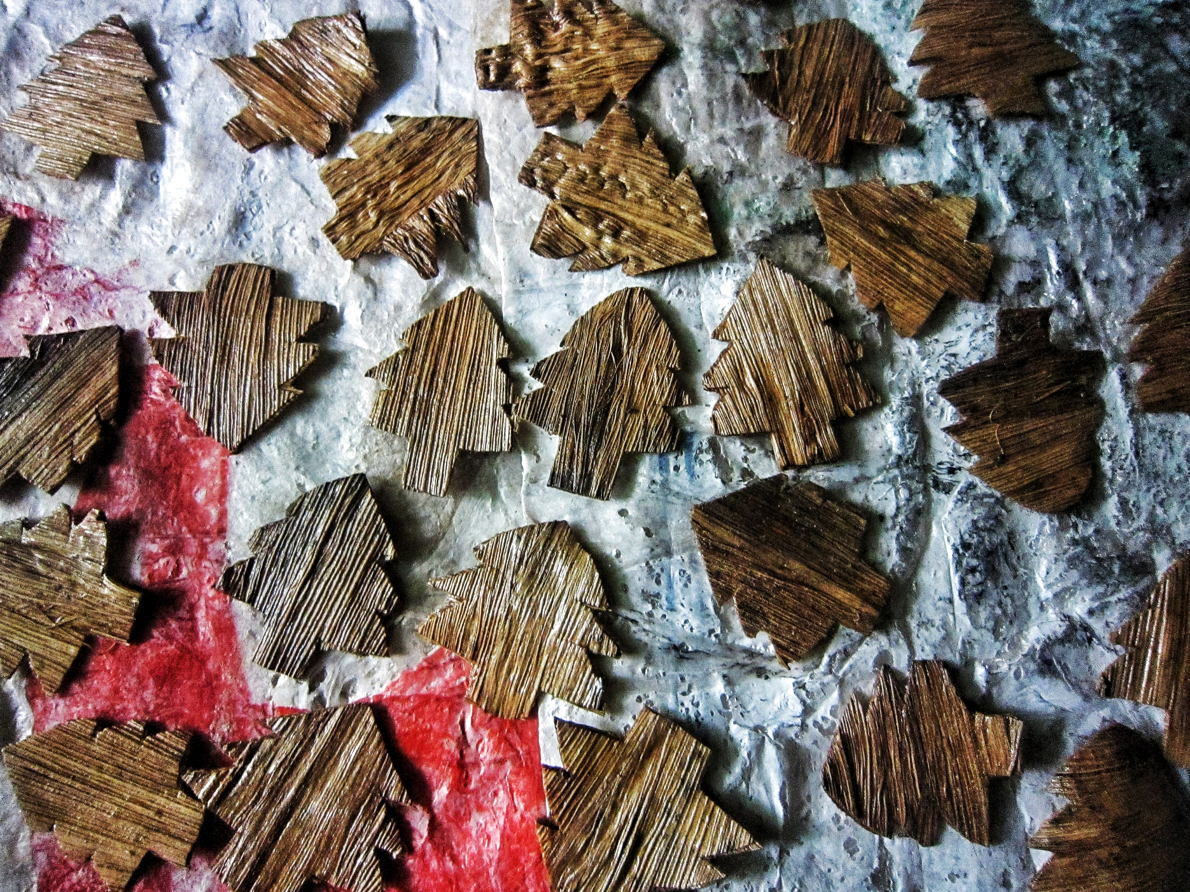 Natural christmas tree table confetti,Sustainable party decor,Corn husk confetti,Natural corn husk,Sustainable party decor,Sustainable deco