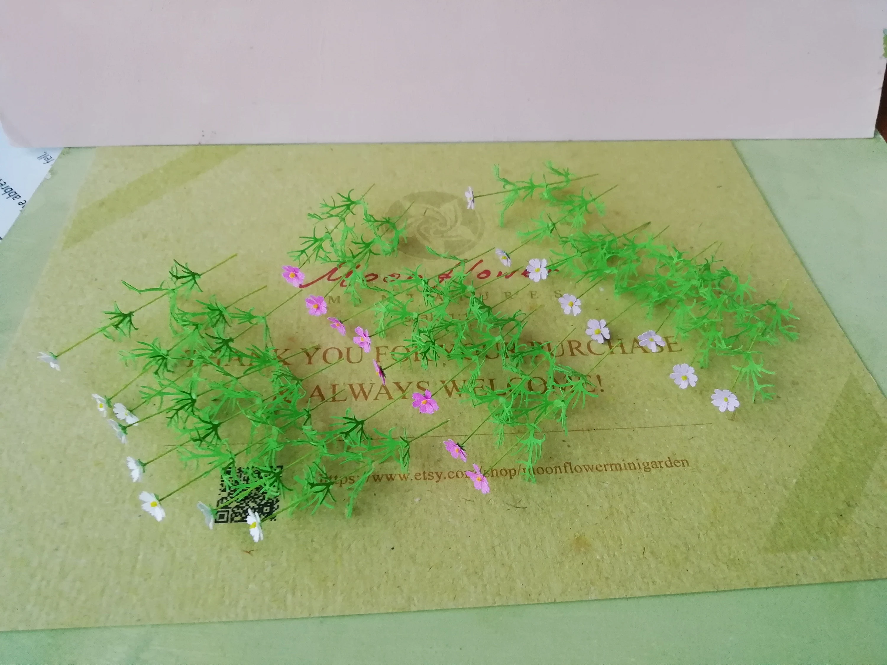 Miniature flowers 24x Cosmos flowers 1:12