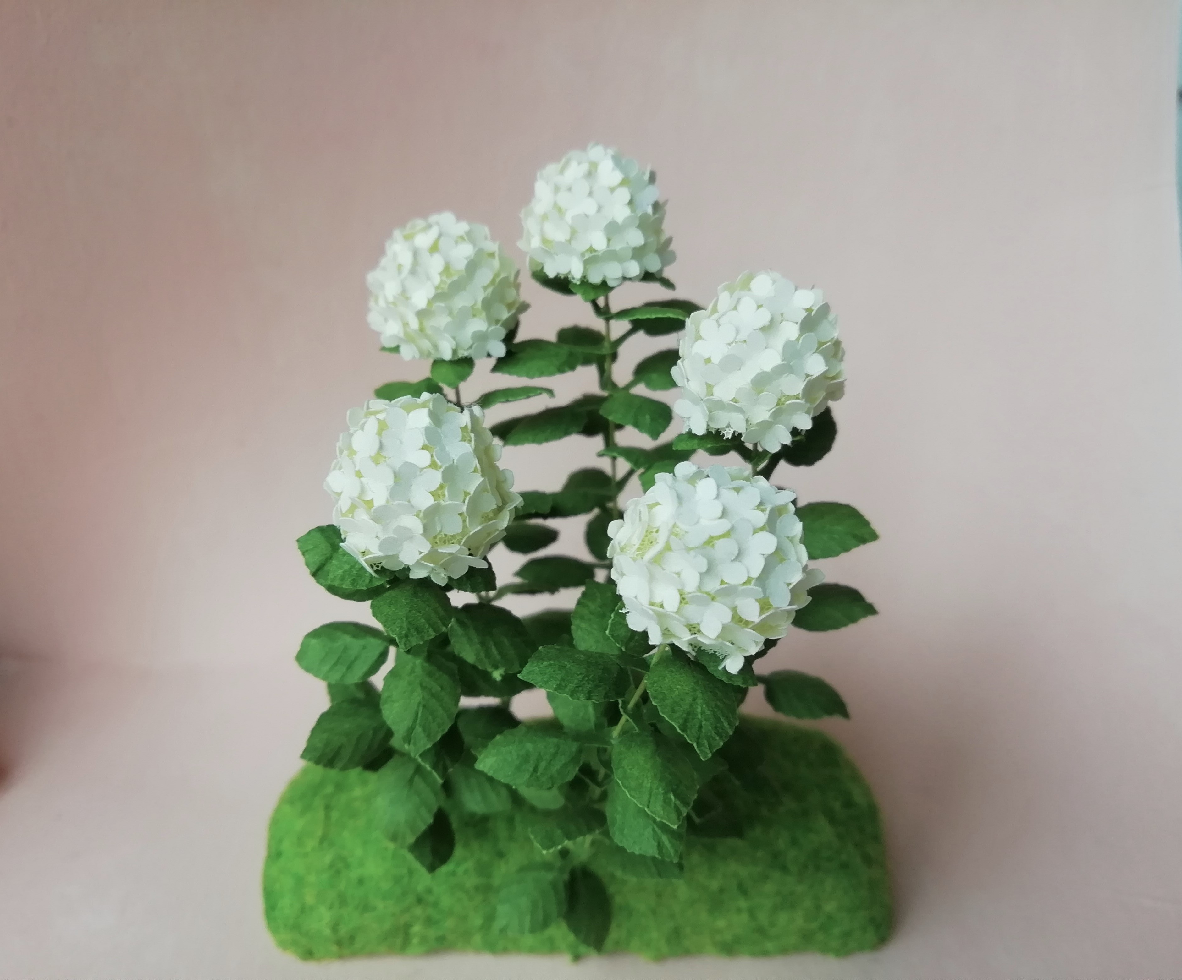 Kit White Cream Hydrangea flower dollhouse Miniature paper craft garden flower shop, scale 1:12, DIY