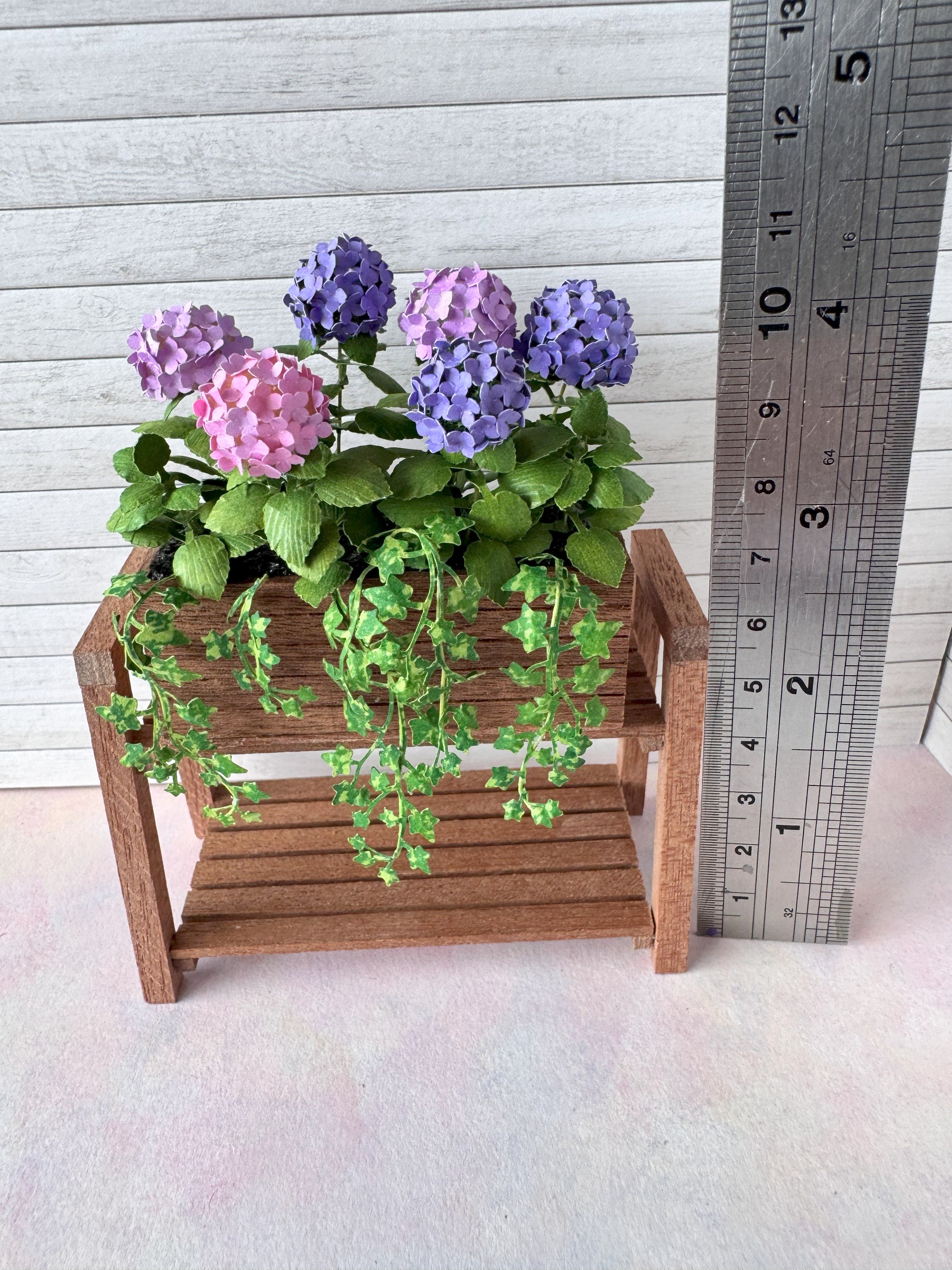 Miniature 6x Pink/Purple Hydrangeas with shelf and planter box, Ivy flowers  1:12 dollshouse fairy cat garden