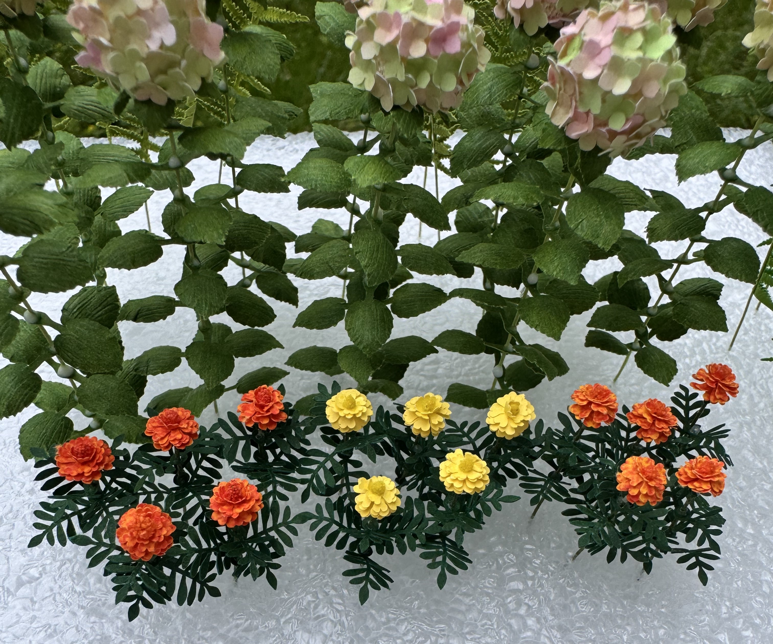 Miniature Hydrangea+Fern+Marigold set 1:12