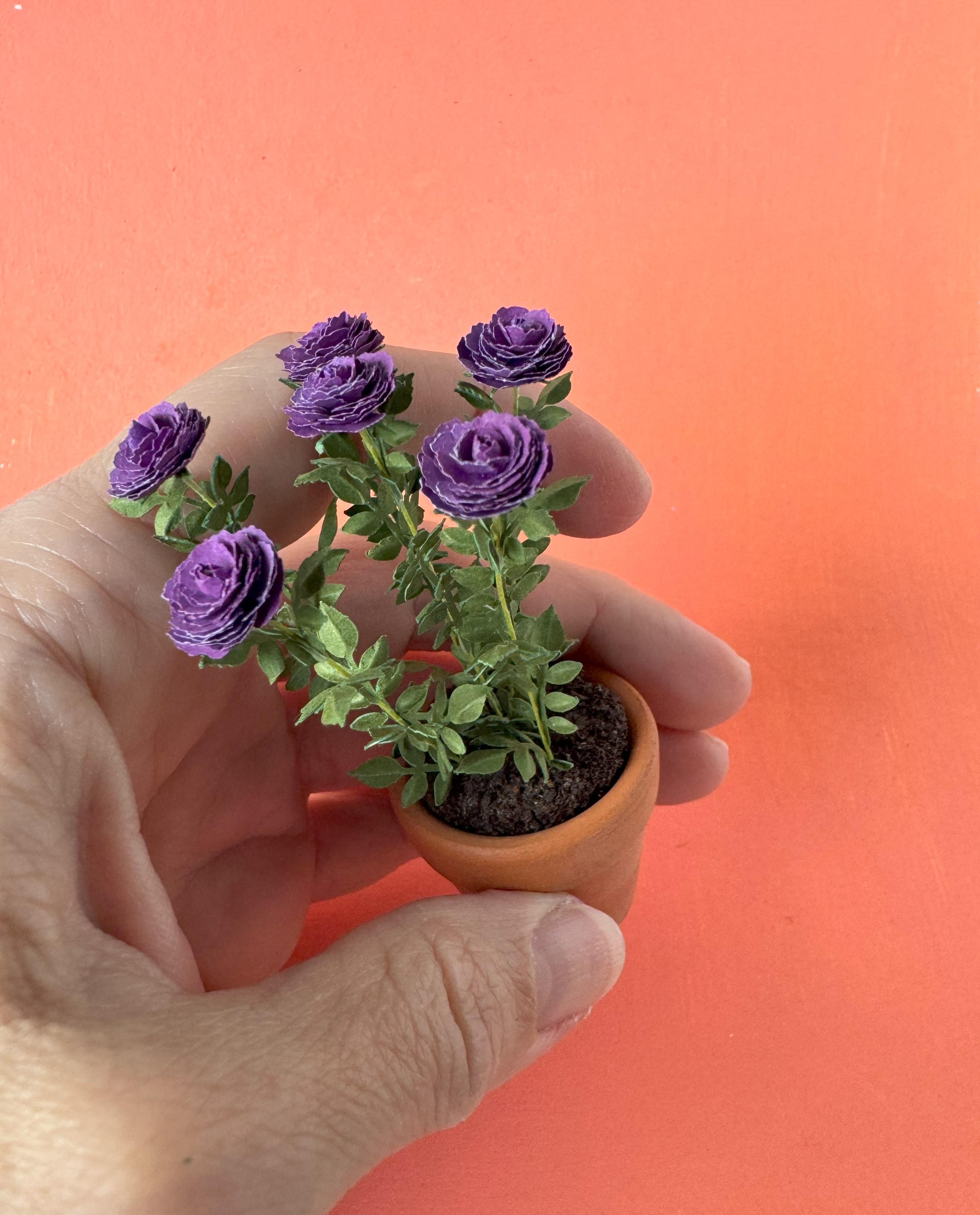 Miniature 6x Dark Purple Rose flowers 1:12