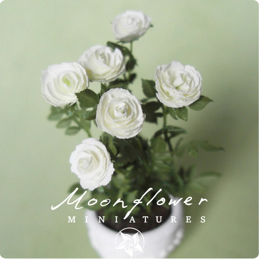 Kit Rose "Ivory white" dollhouse Miniature garden flower shop, scale 1:12, DIY