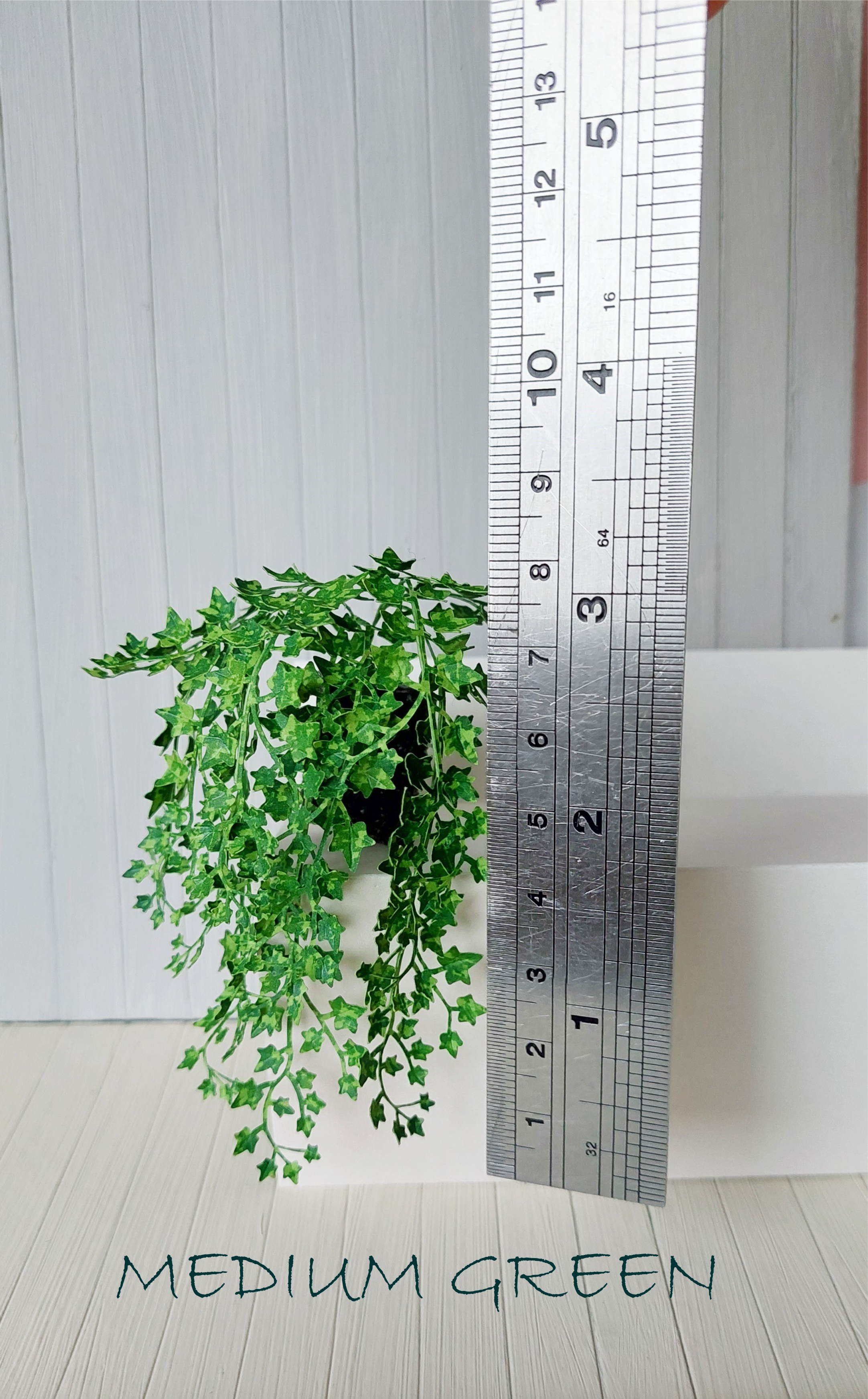 KIT Miniature Ivy garden dollhouse flower kit, scale 1:12, MEDIUM GREEN DIY