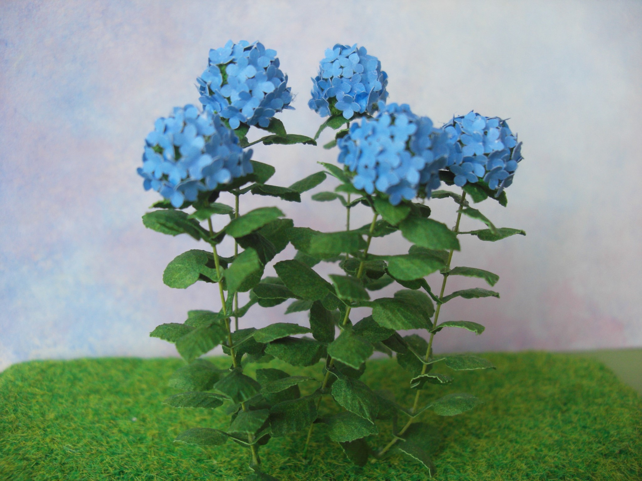 Kit Blue Hydrangea flower dollhouse Miniature paper craft garden flower shop, scale 1:12, DIY