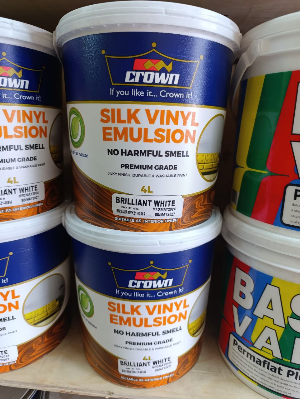 Crown Silk Vinyl Emulsion Brilliant White 4L