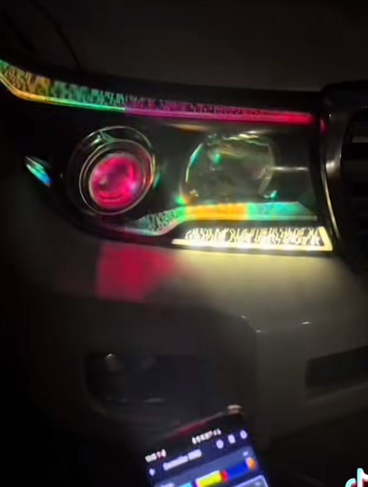 تعديل ليتات مخصص تحكم موبايل