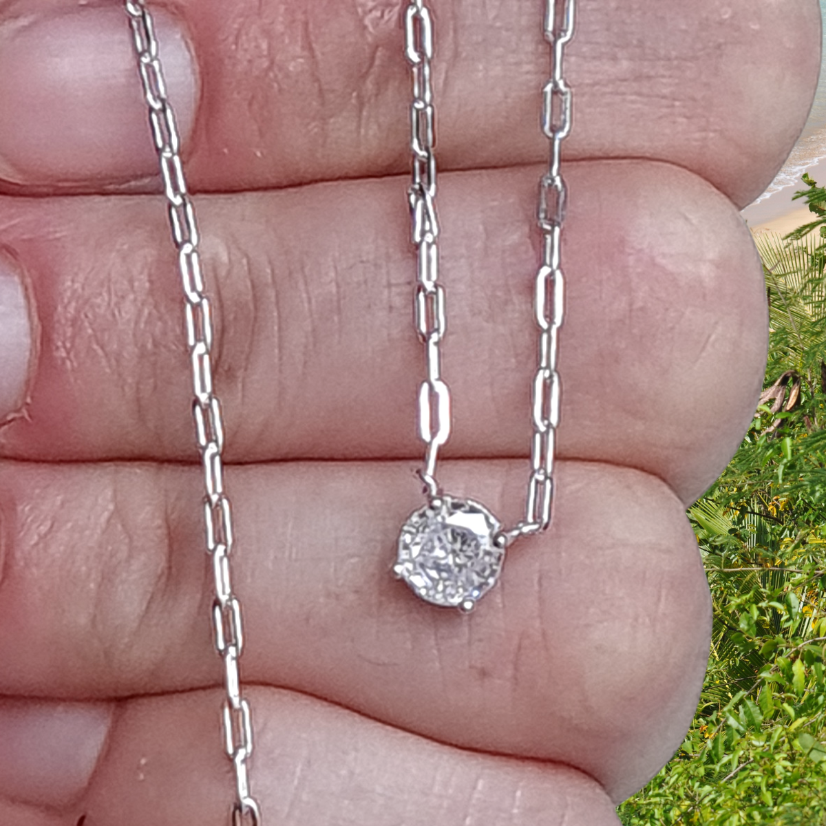 Punto de luz en cadena de Plata 925