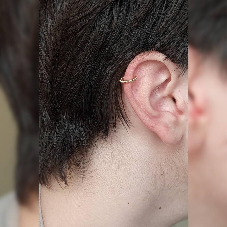 Ear cuff de bolitas de Plata 925 Dorada