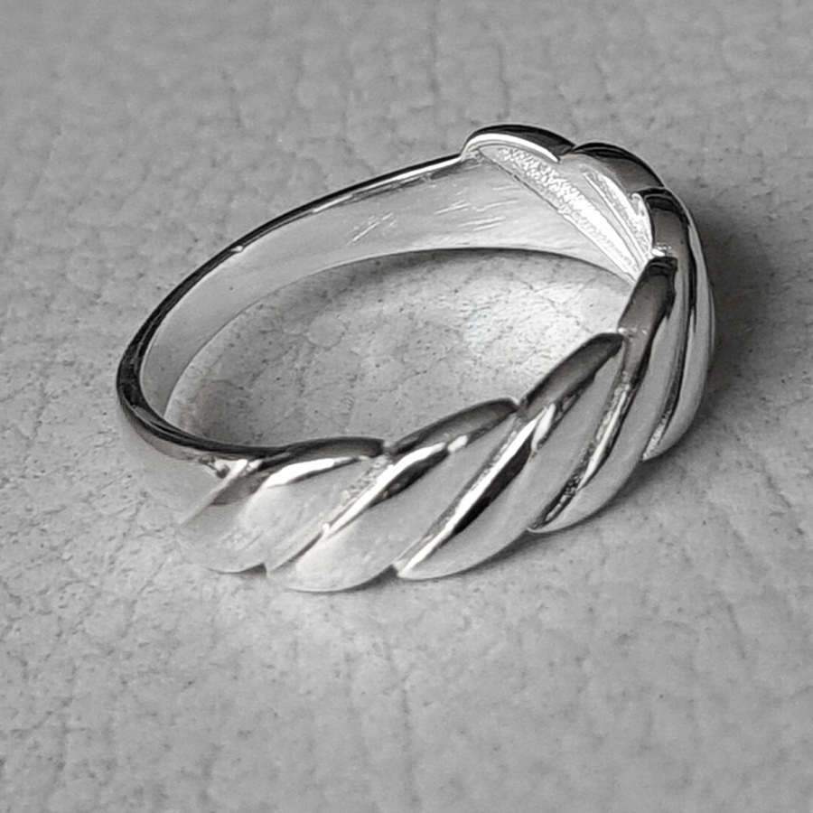 Anillo torzado de Plata 925