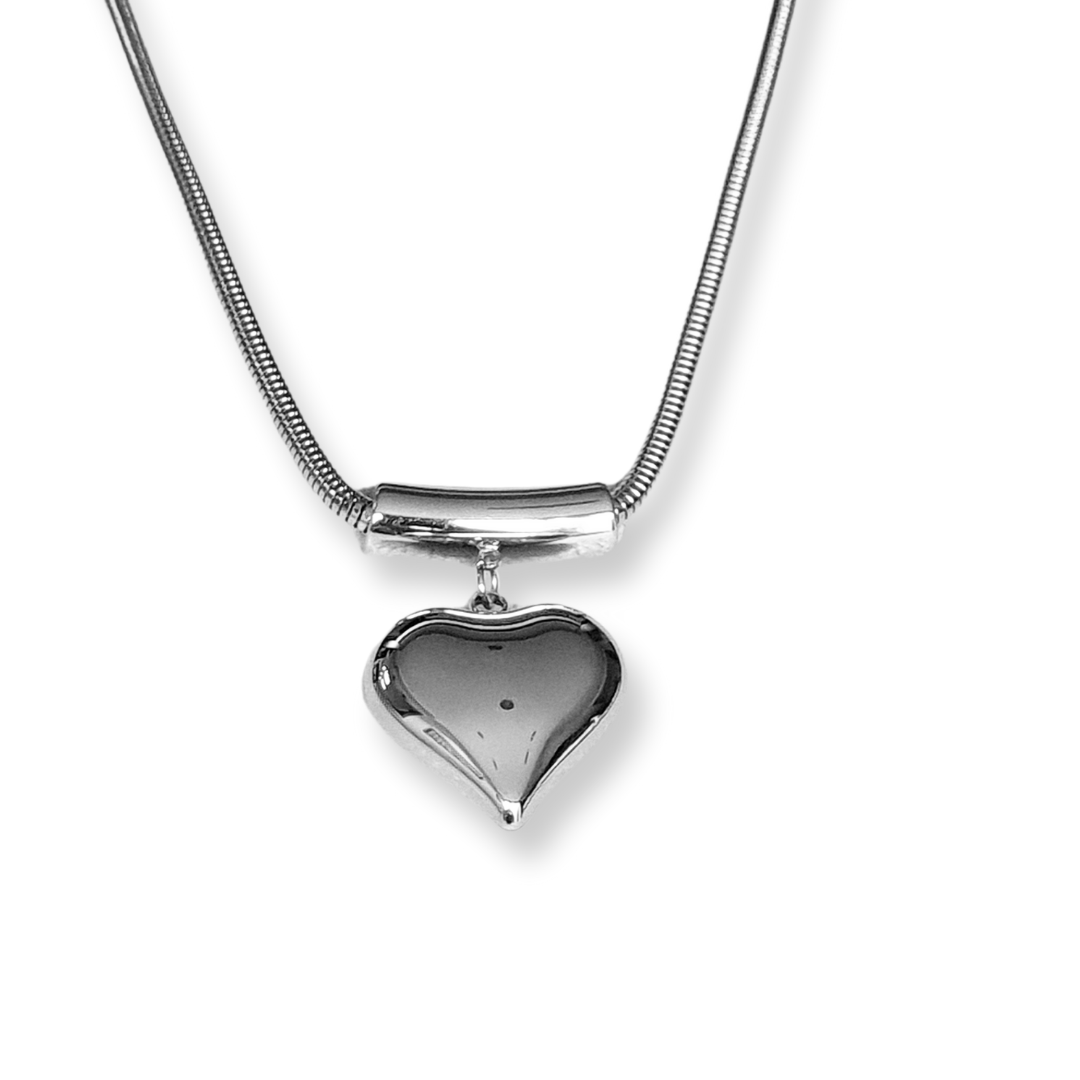 Collar de Acero Quirúrgico con corazón