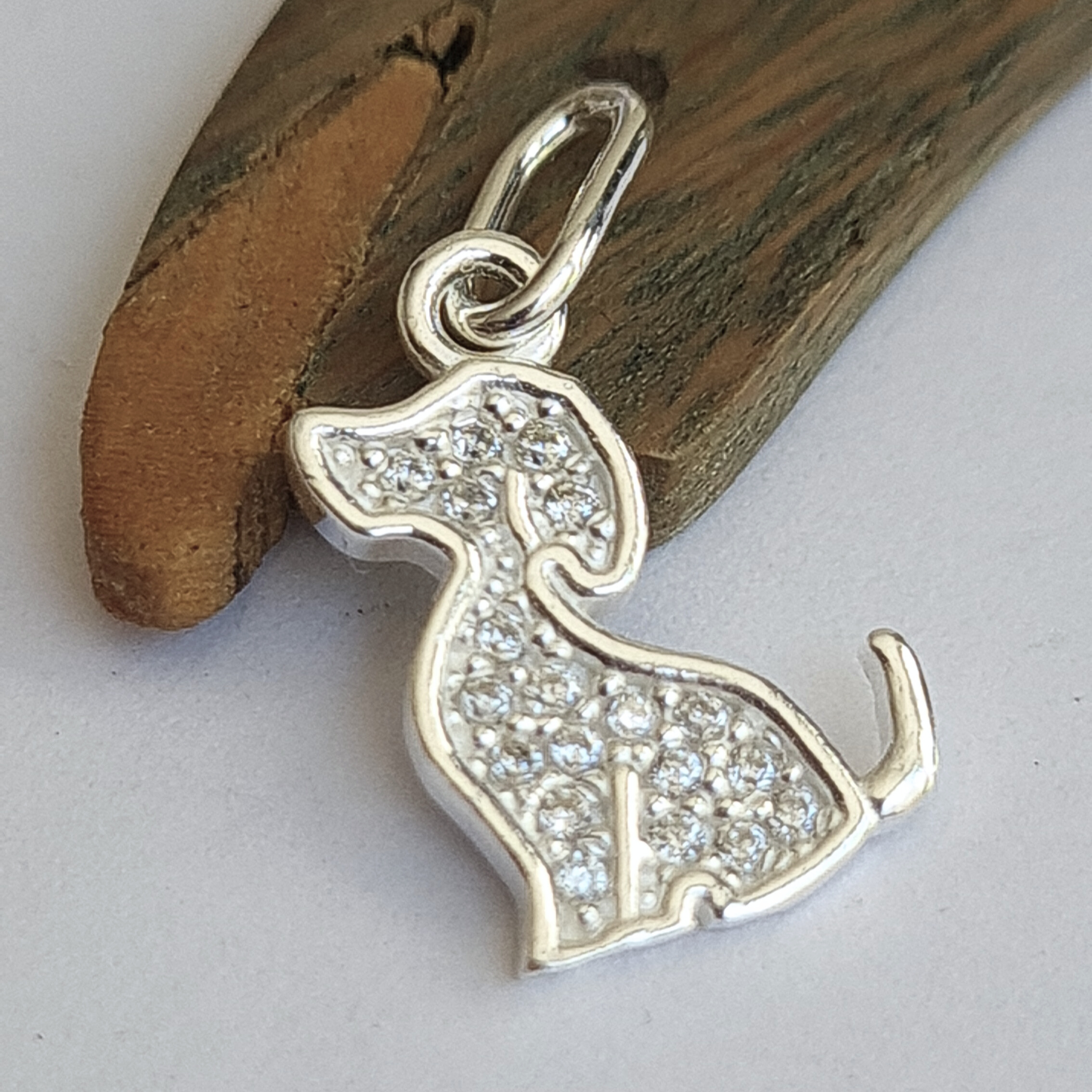 Colgante mini de perro de Plata 925