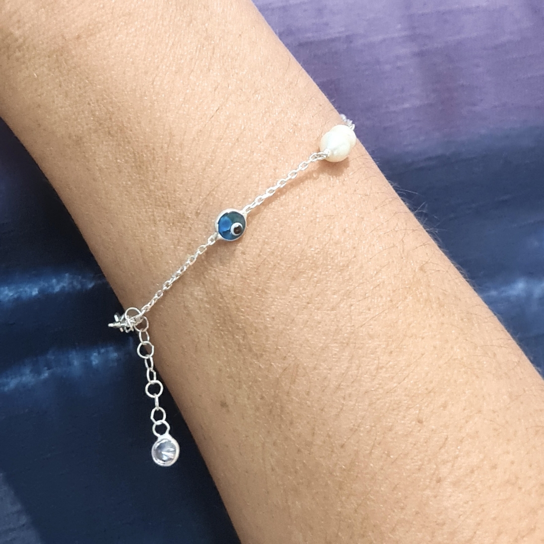 Pulsera de Plata 925 con perlas y ojo turco