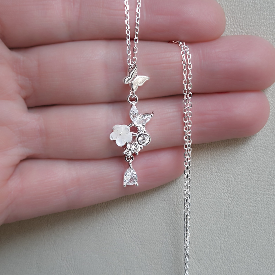 Collar de Plata 925 con colgante floral