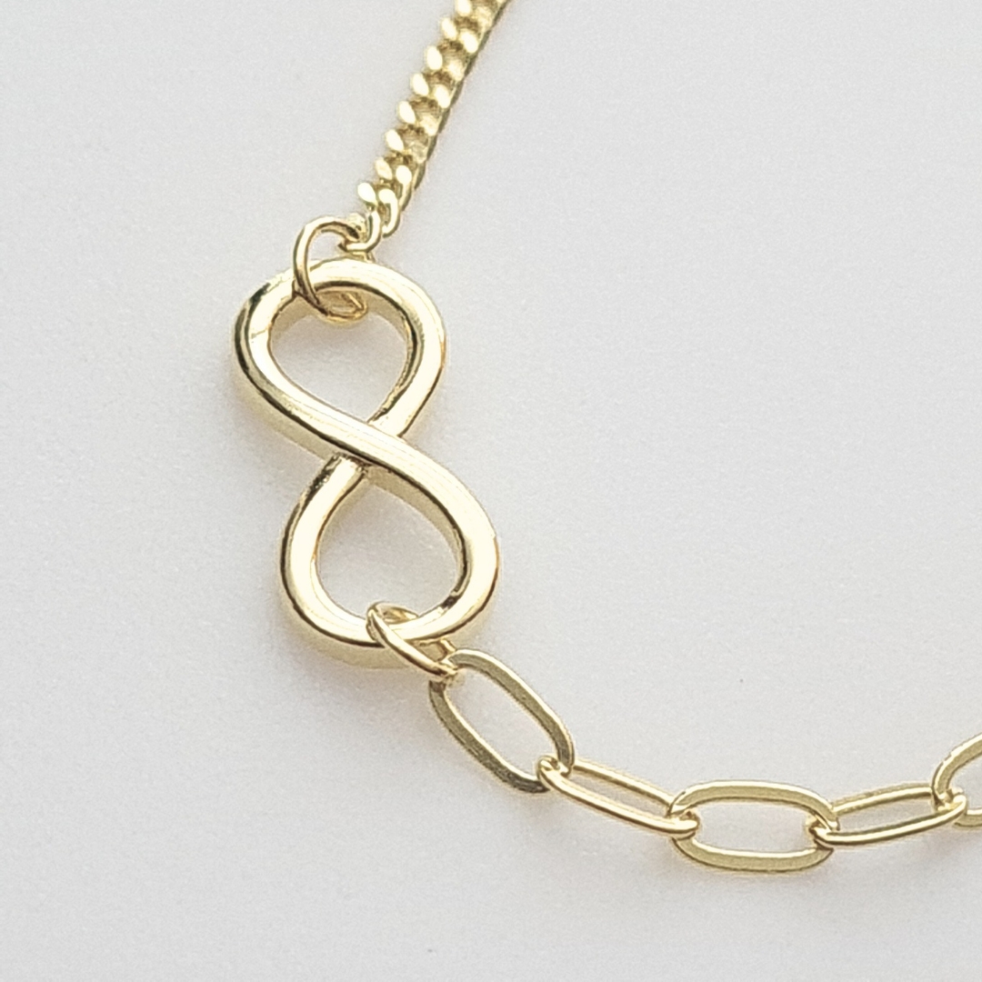 Pulsera con infinito de Plata 925 Dorada