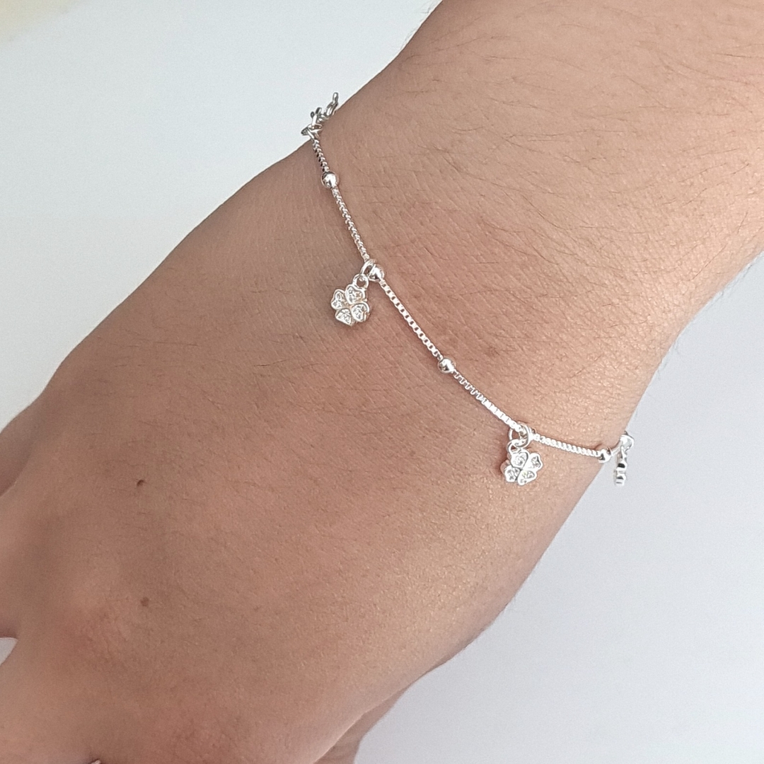 Pulsera de Plata 925 y tréboles