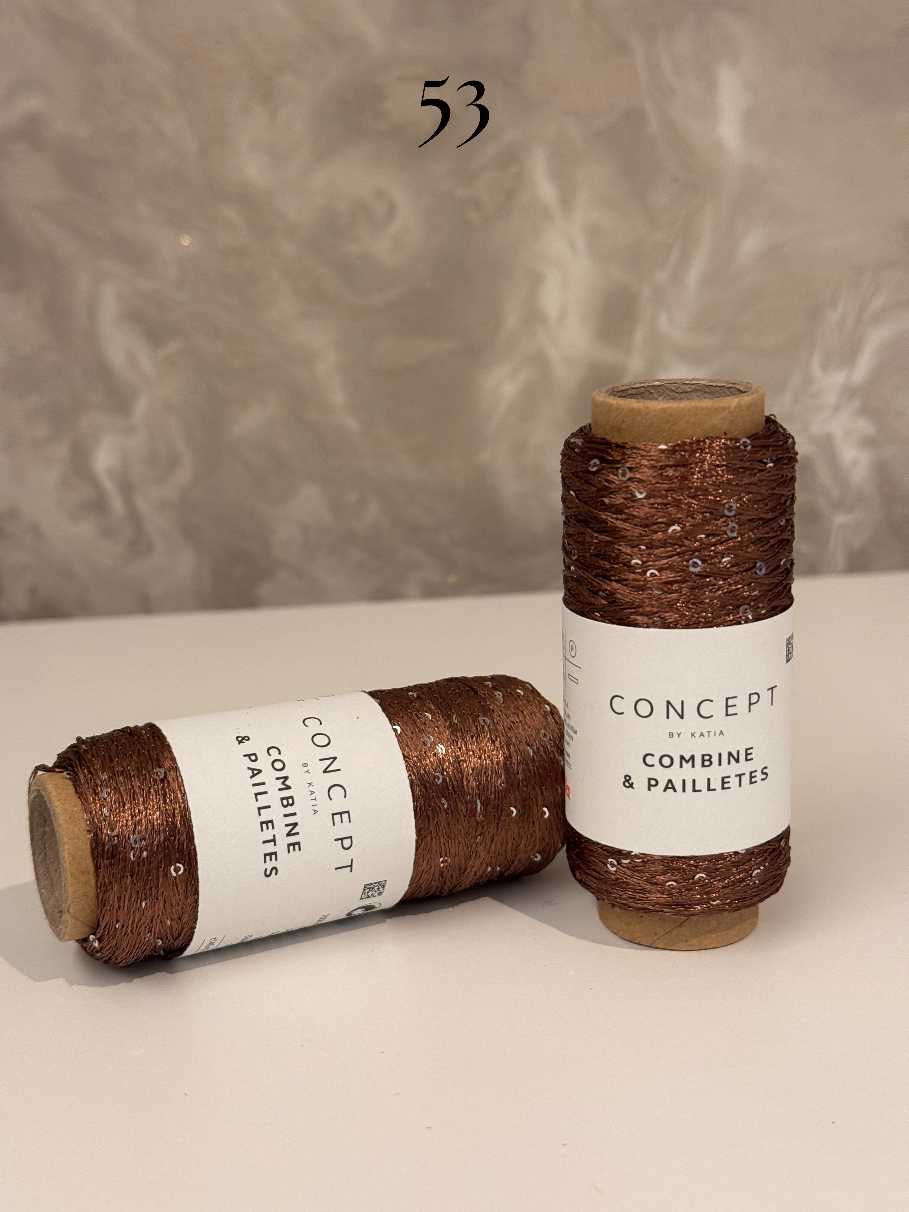 Concept by Katia Combine & Paillettes