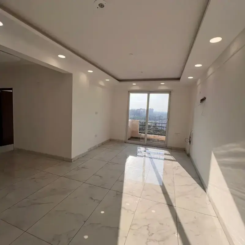 The Alien Court Ghaziabad / 4 BHK Penthouse Ready To Move