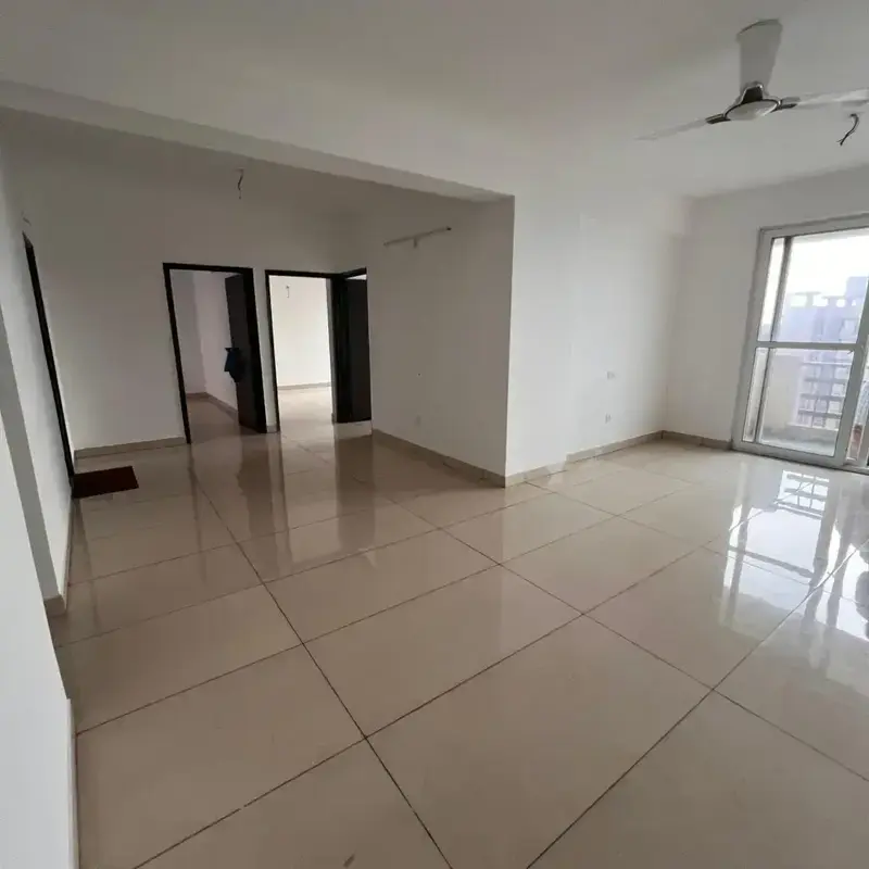 The Alien Court Ghaziabad / 4 BHK Penthouse Ready To Move