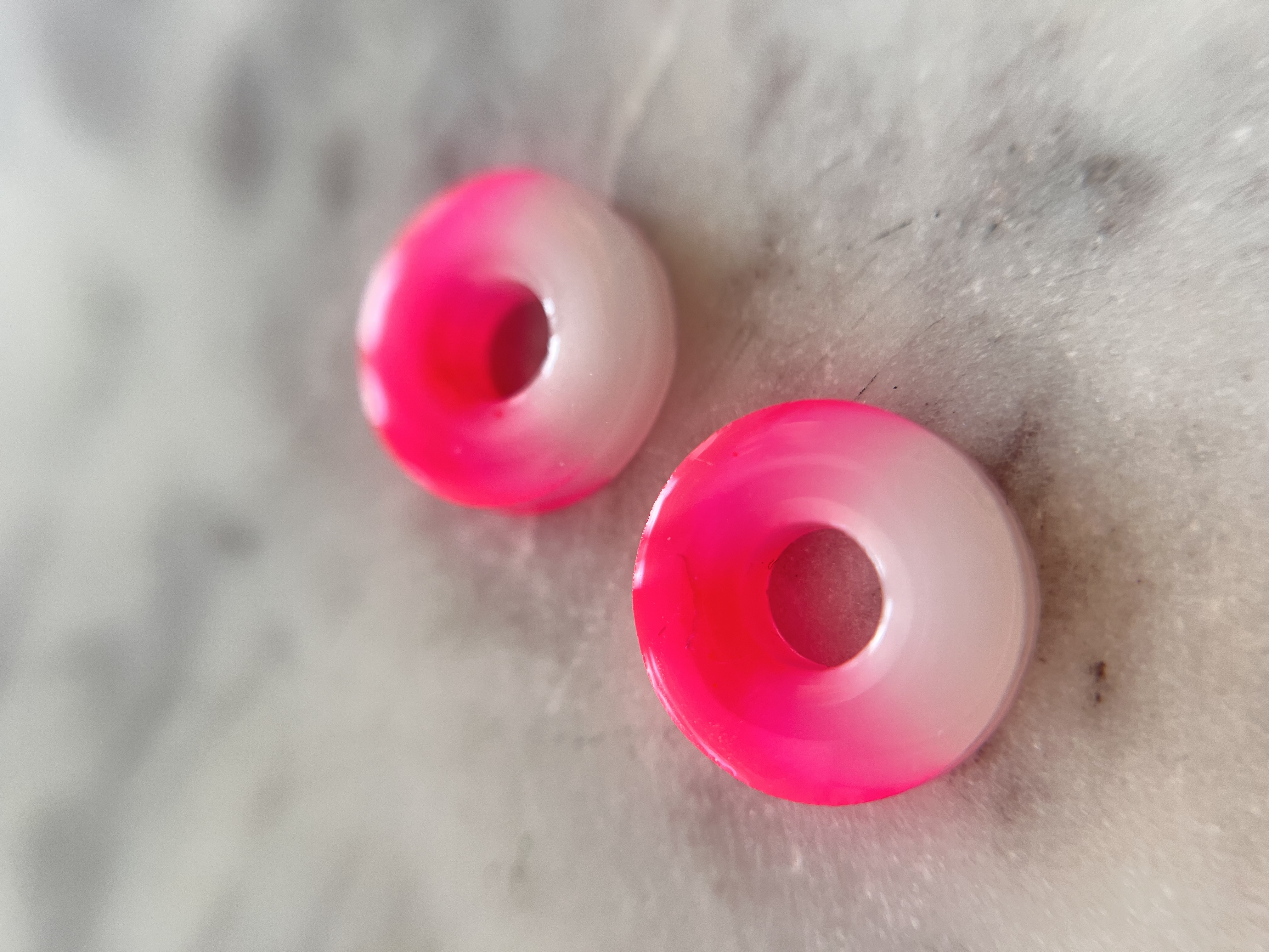 Louve Rose et Blanc irisé