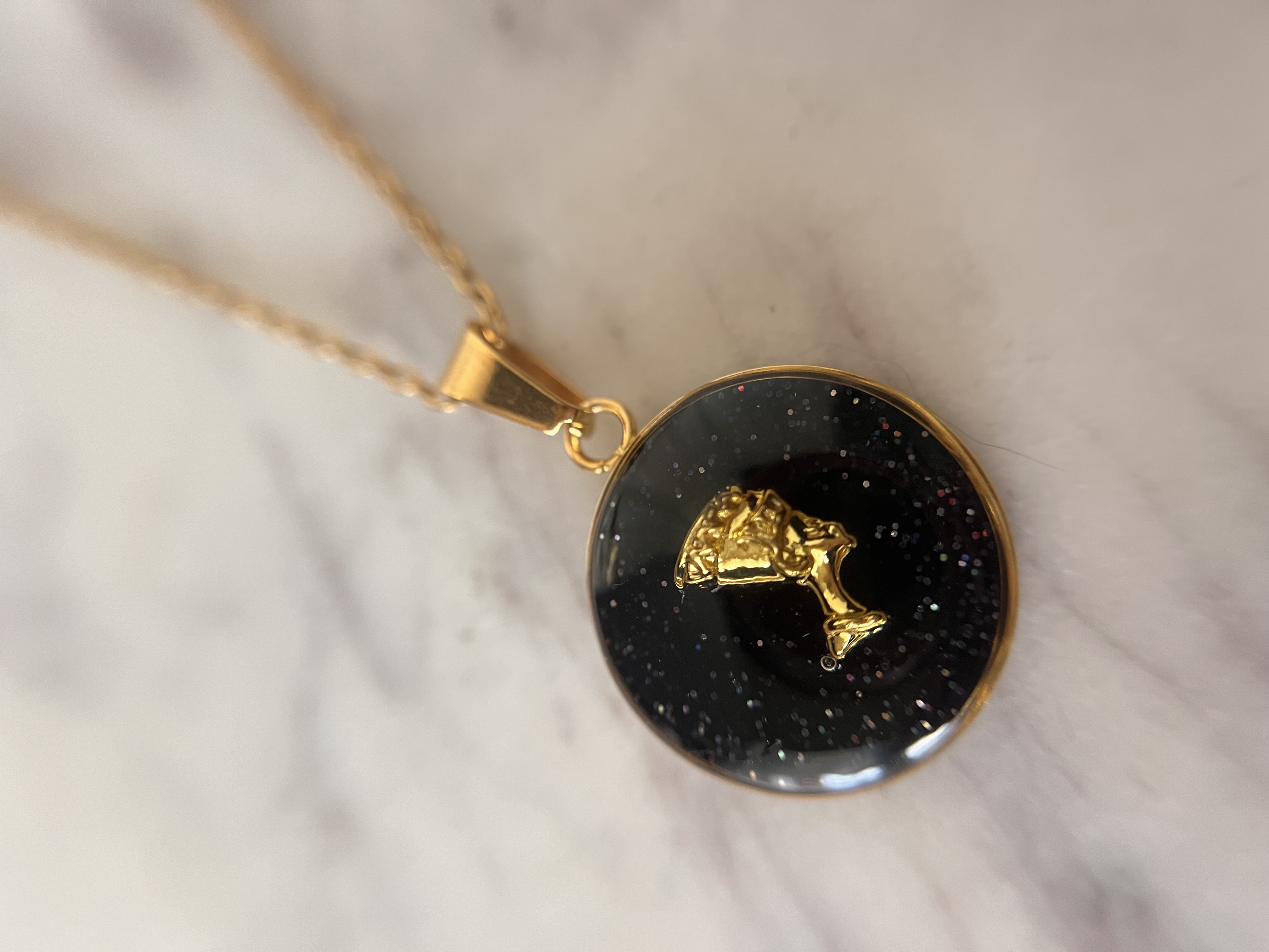 Collier Nefertiti