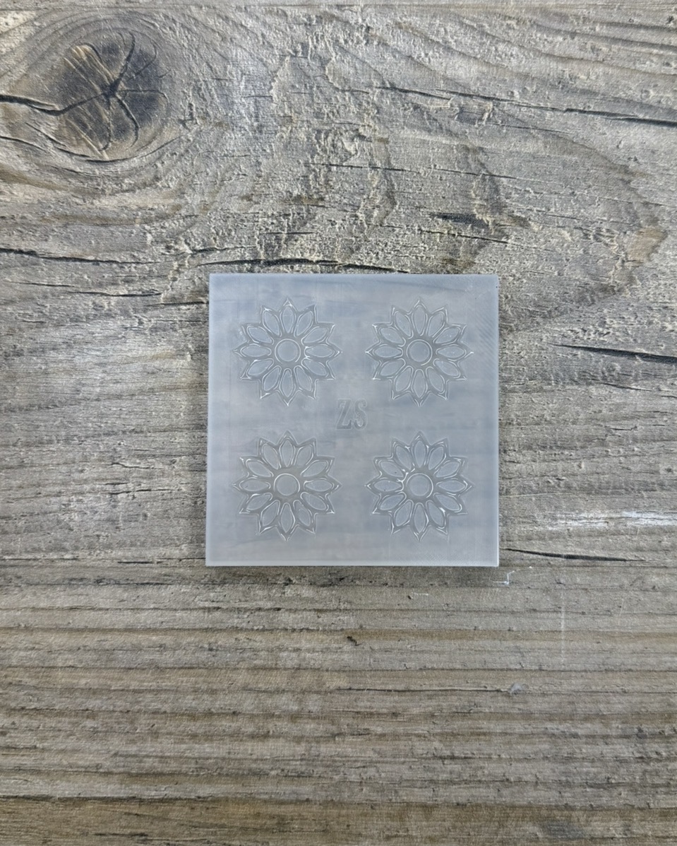 Moule Fleur Matilda 25mm