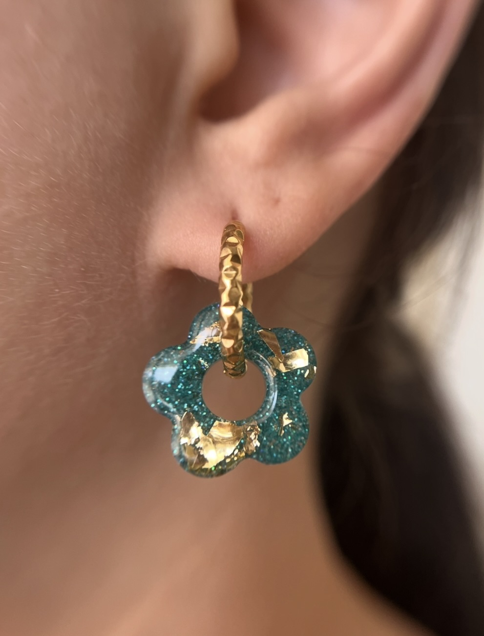 Flower turquoise et feuille d'or