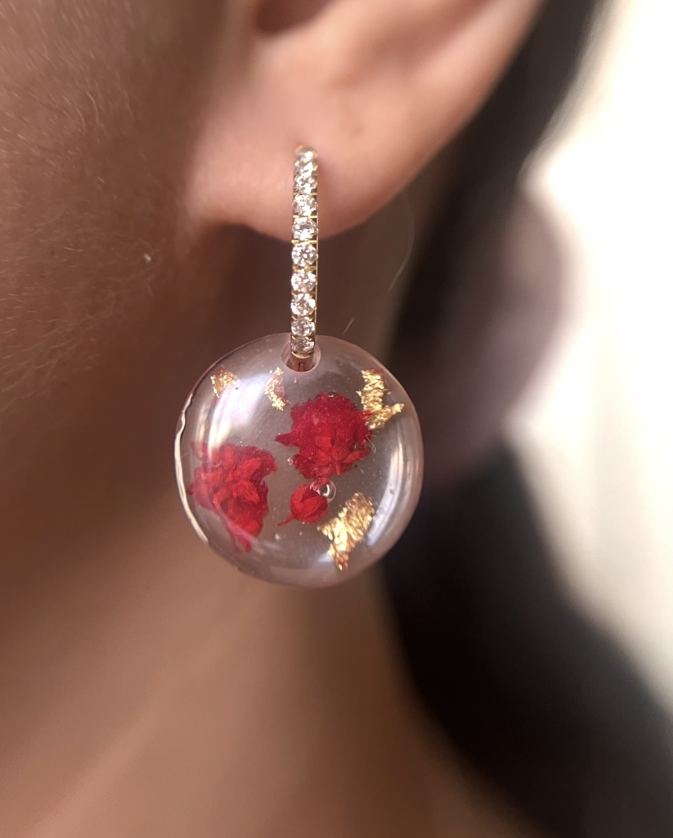 Louna fleur rouge et feuille d'or