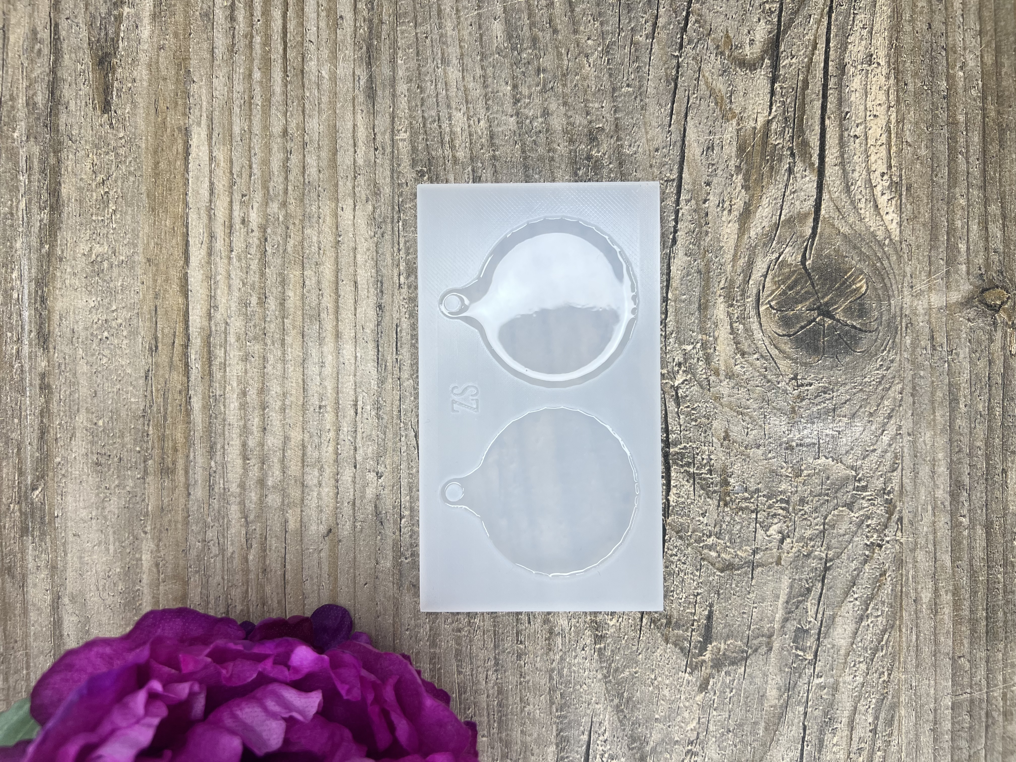 Moule Déco Boule de Noël 50x43mm