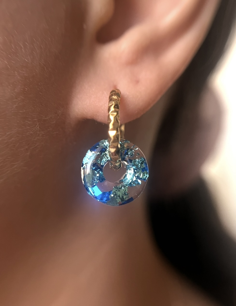 Louve bleu et turquoise