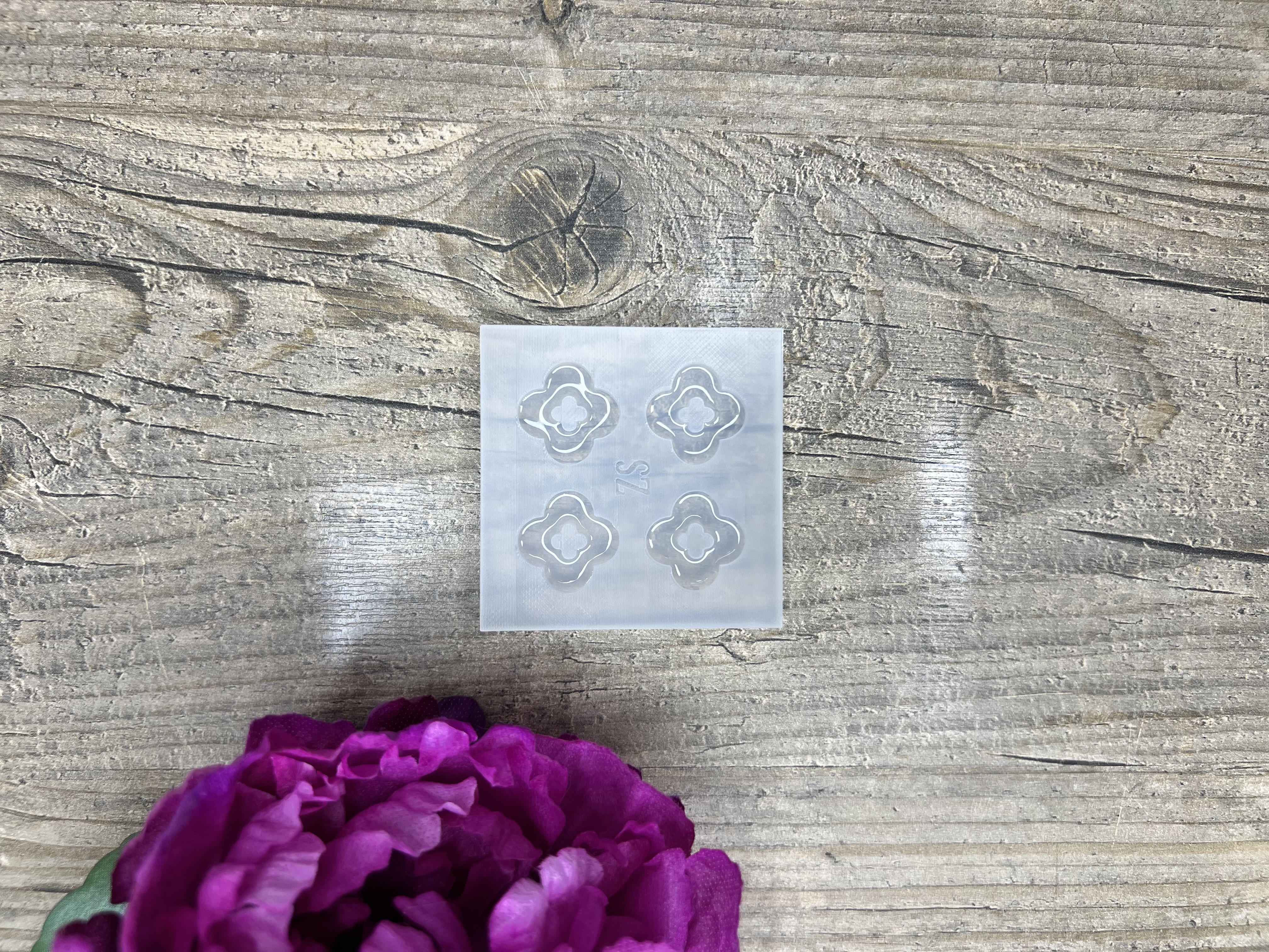 Moule Double fleur  20mm
