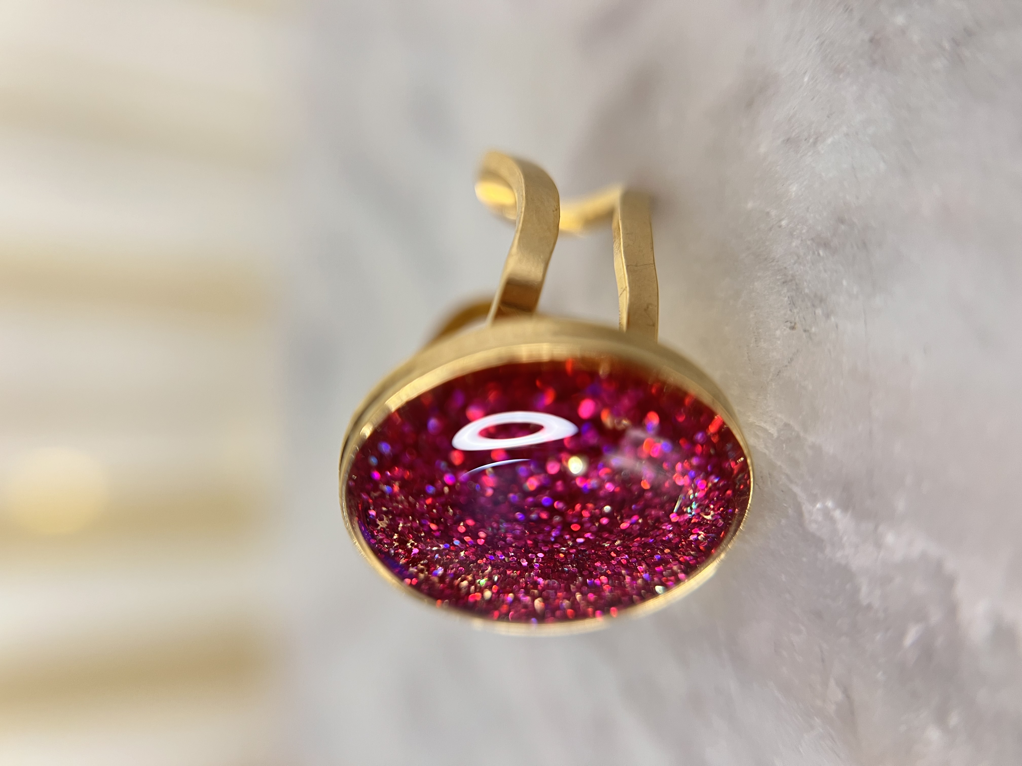 Bague paillette fuchsia