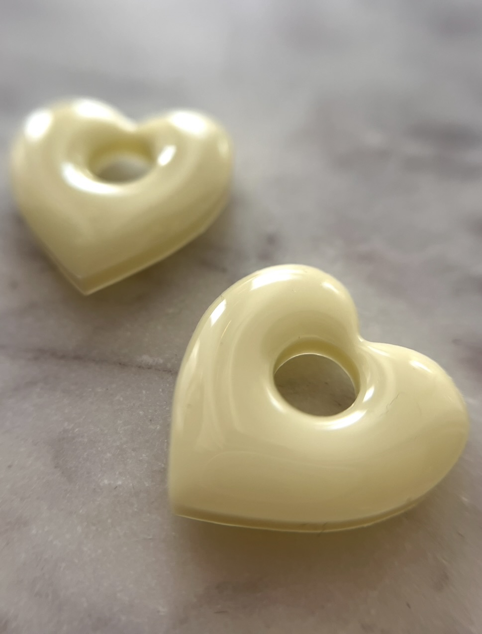 Coeur Jaune Pastel