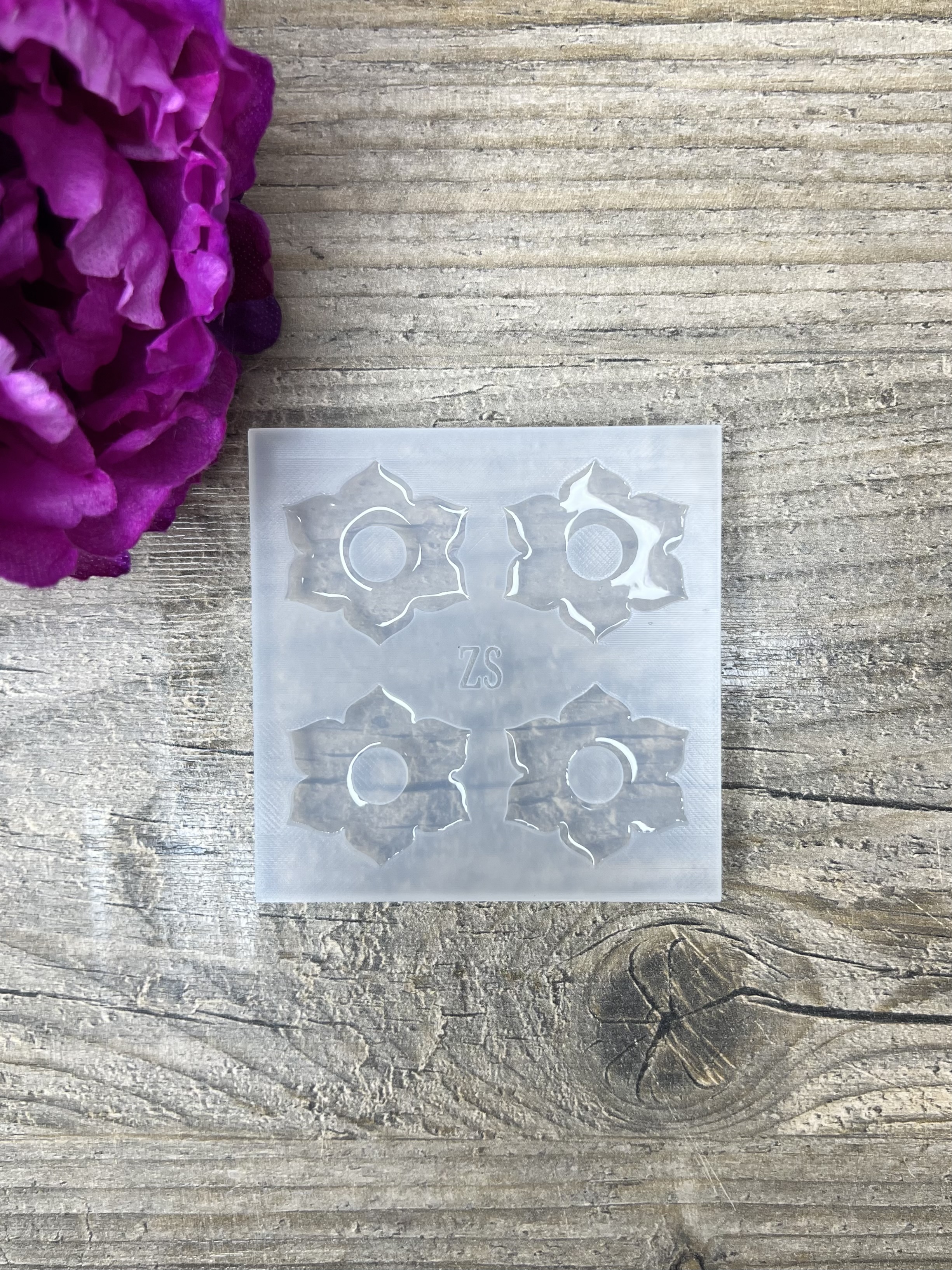 Moule Grande Fleur Louisa 30mm