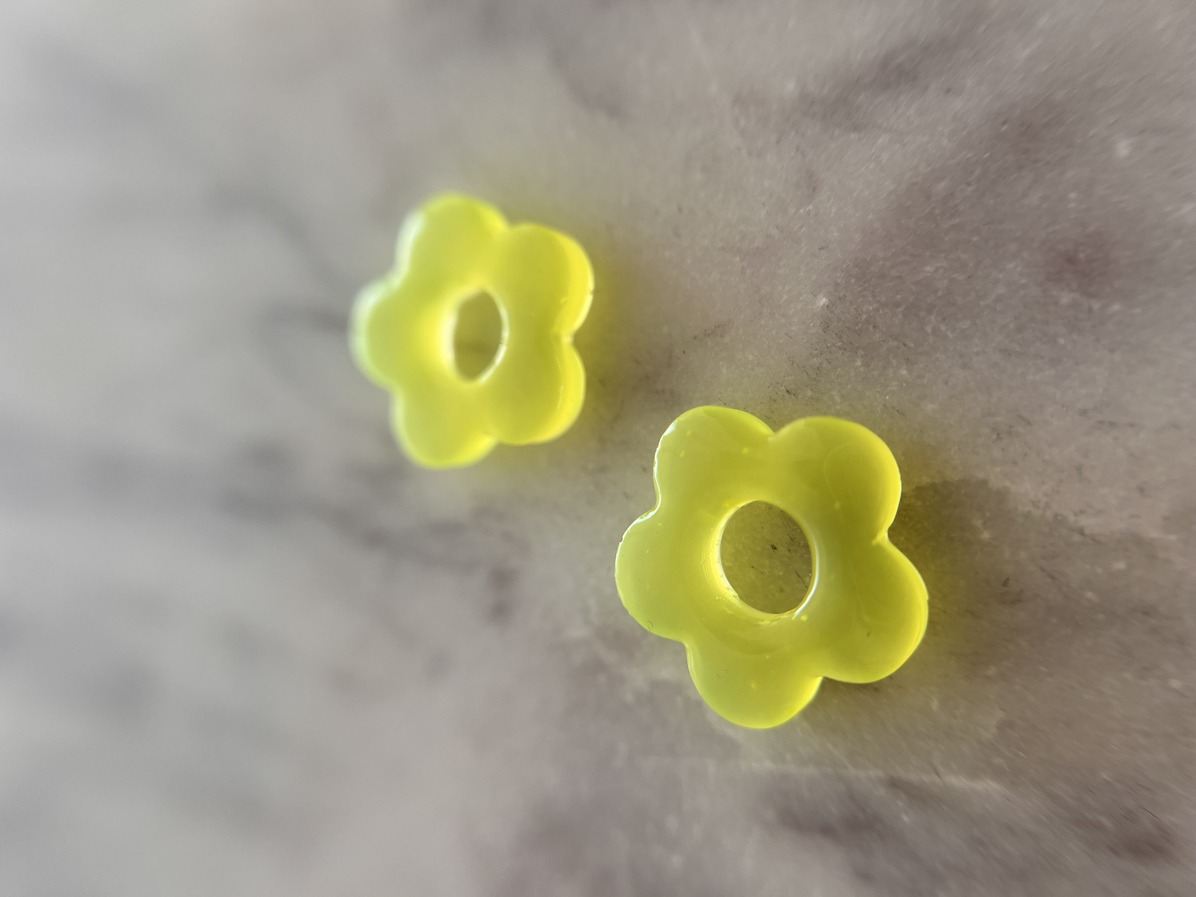 Flower jaune fluo