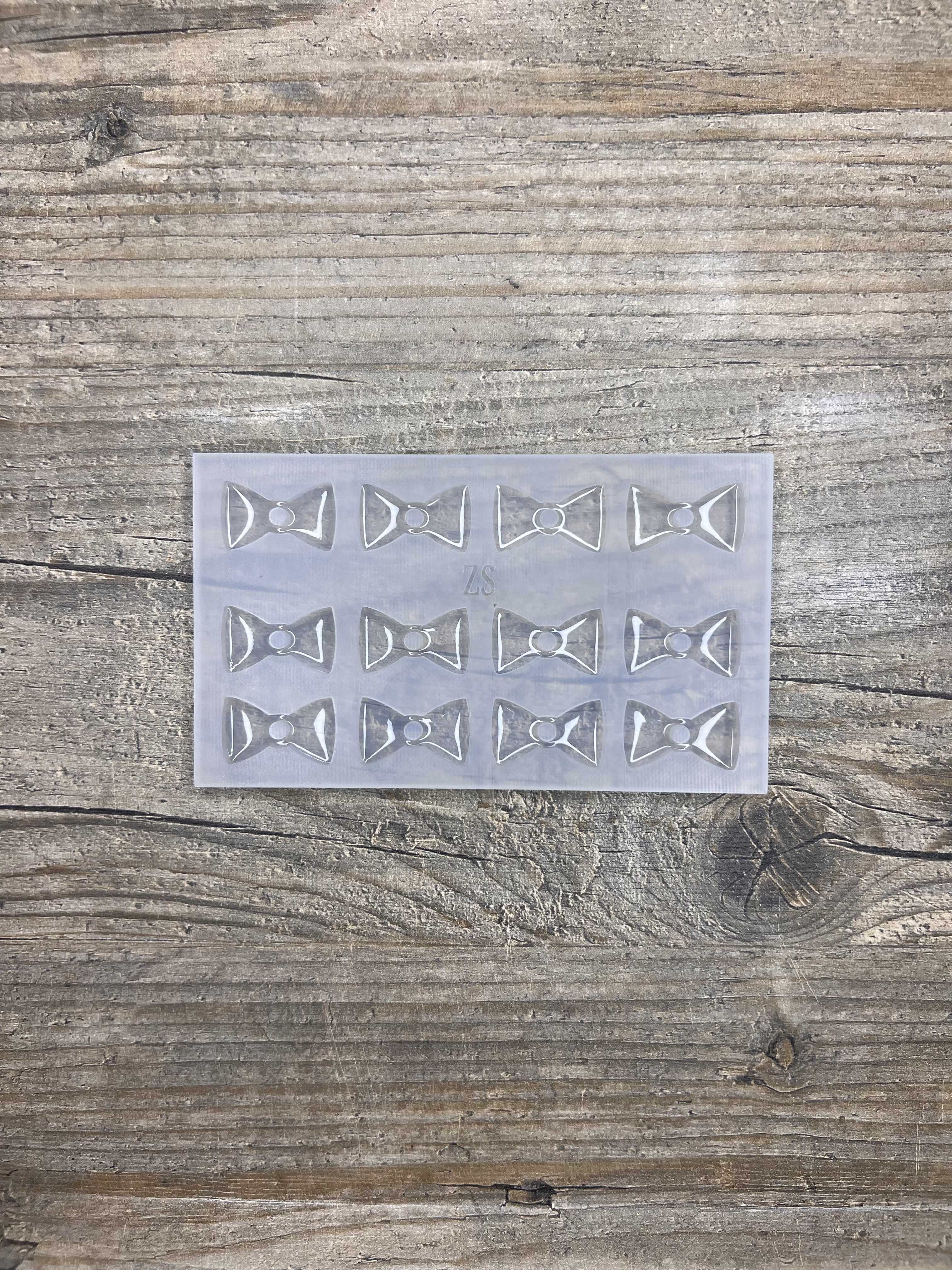 Moule Noeud Papillon  25mm