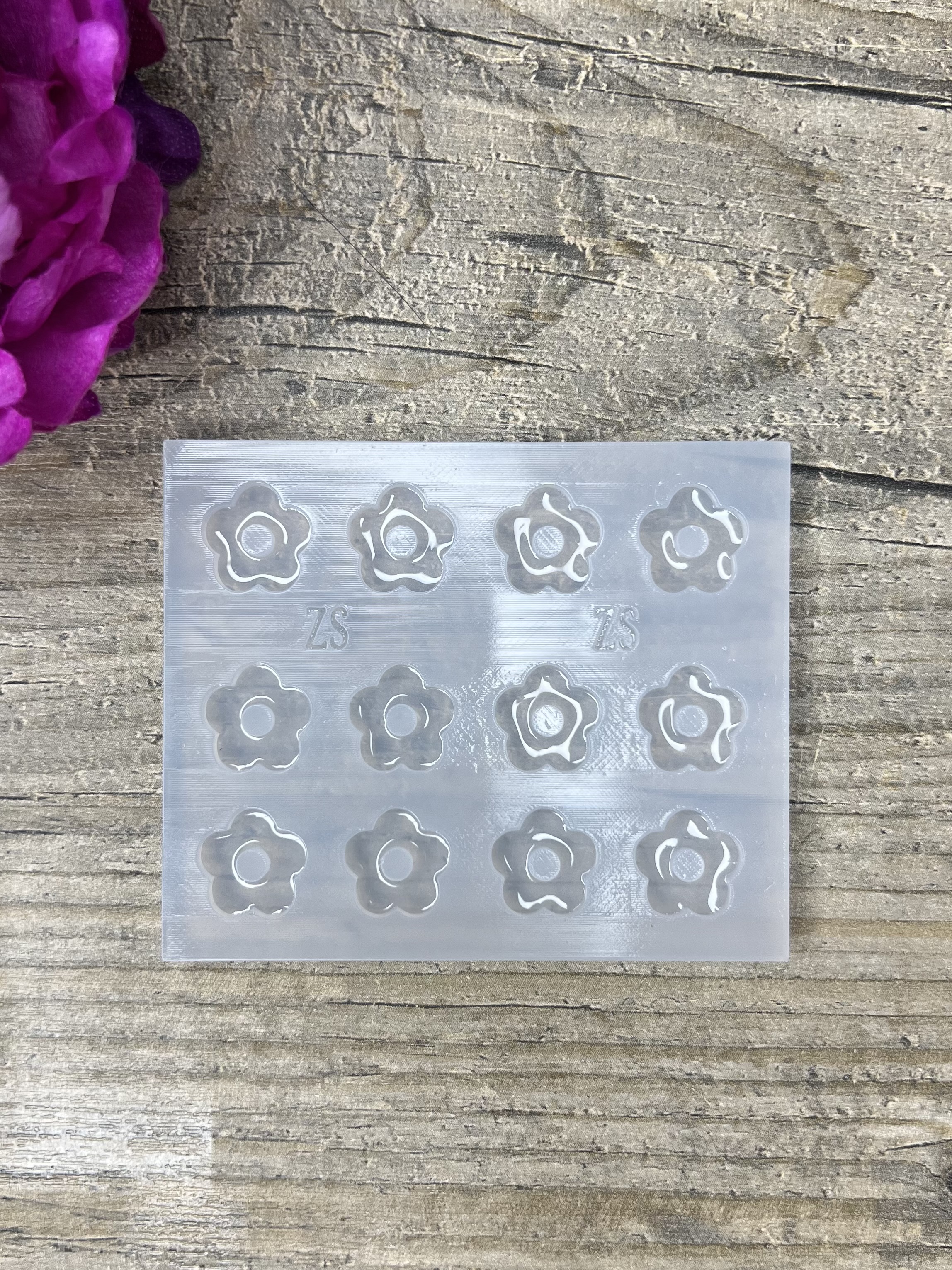 Moule Mini Fleur 5 pétales 15mm