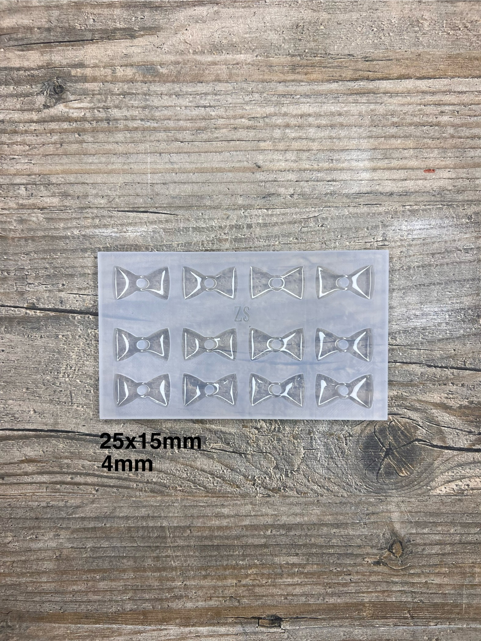 Moule Noeud Papillon  25mm