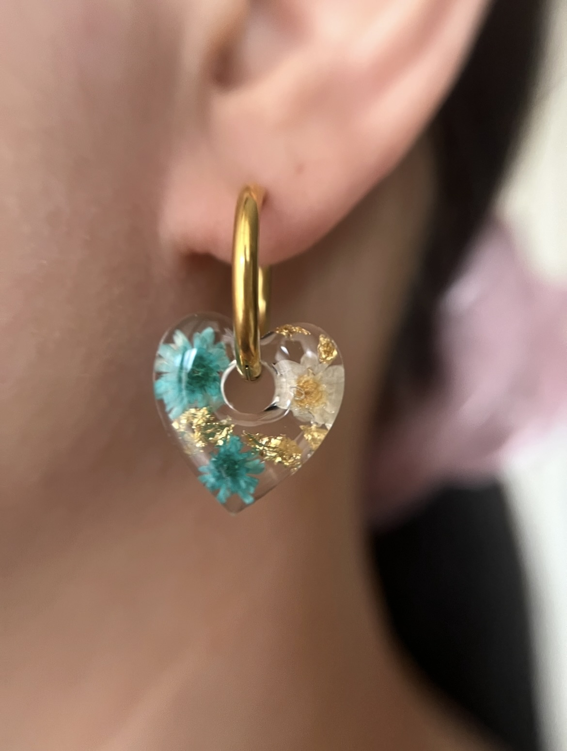 Coeur fleur turquoise et blanche