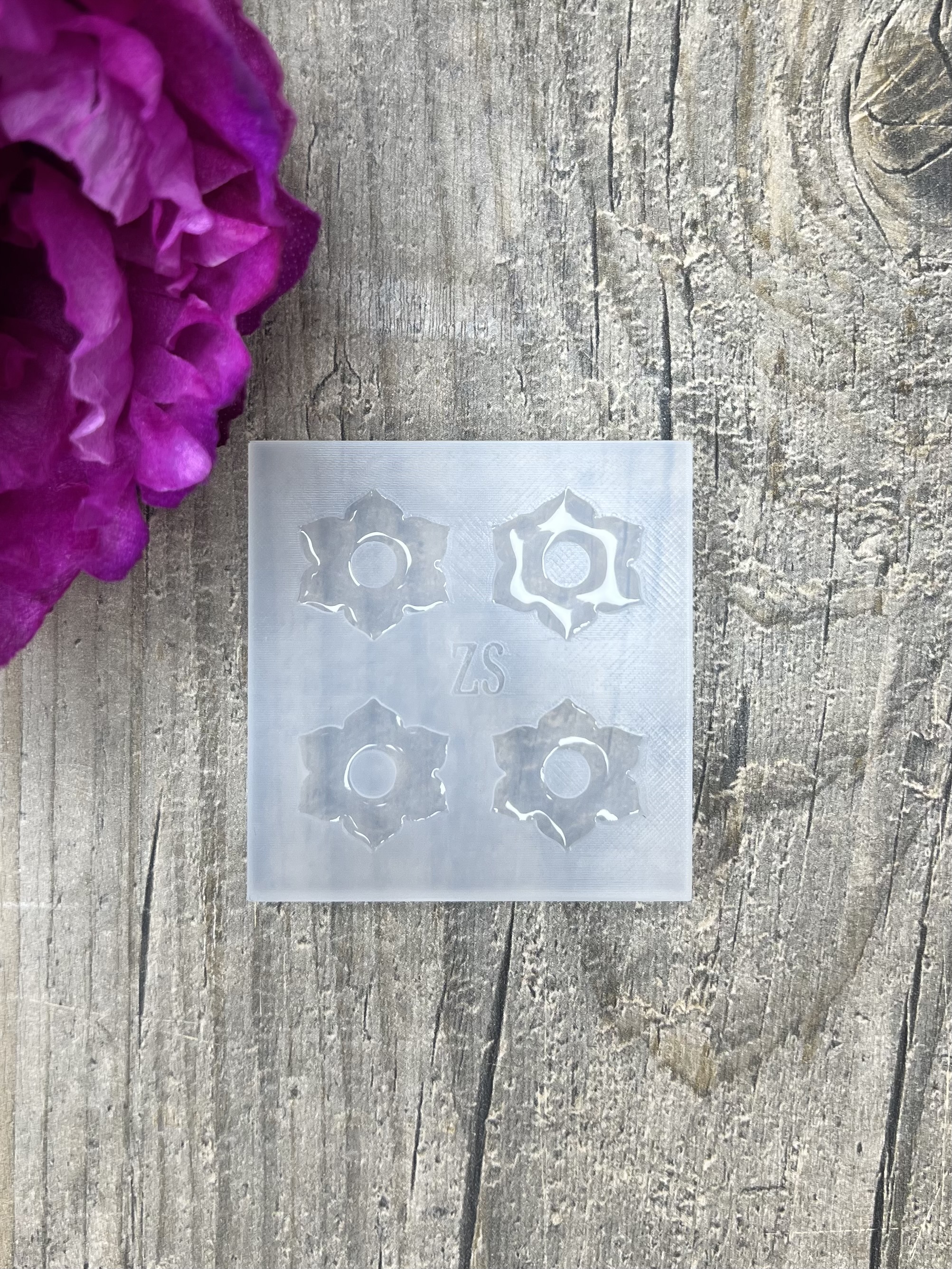 Moule Fleur Louisa 20mm