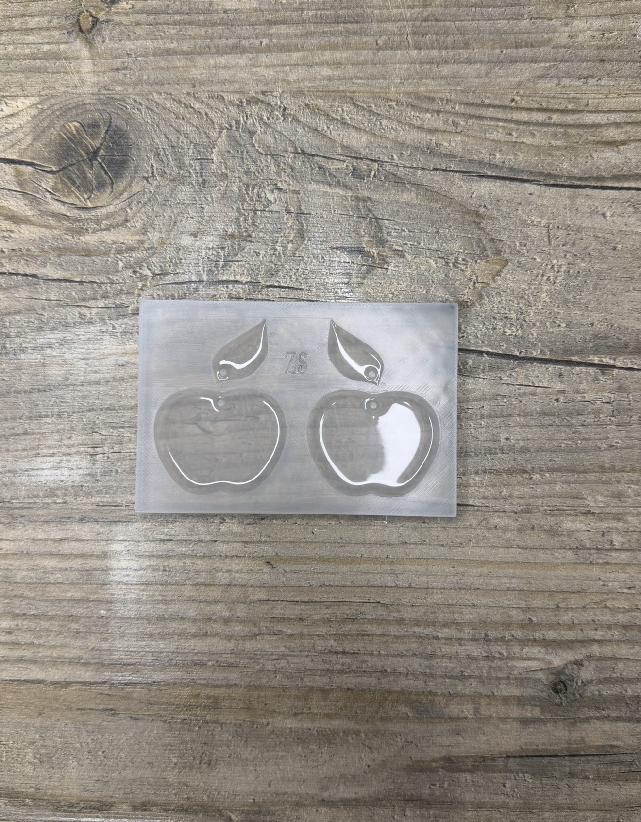 Moule  Boucle d'oreille Pomme