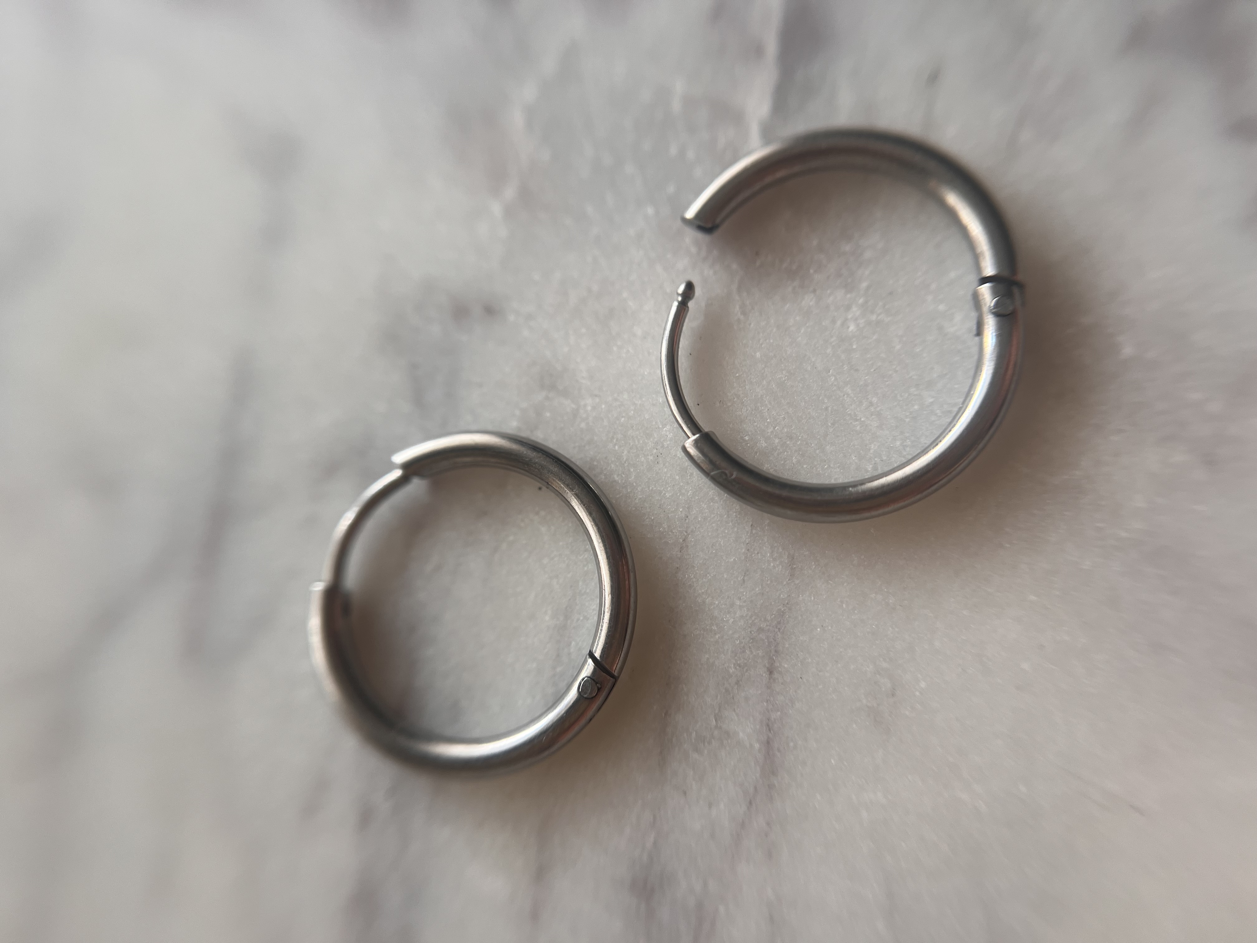 Créoles argentées 20mm