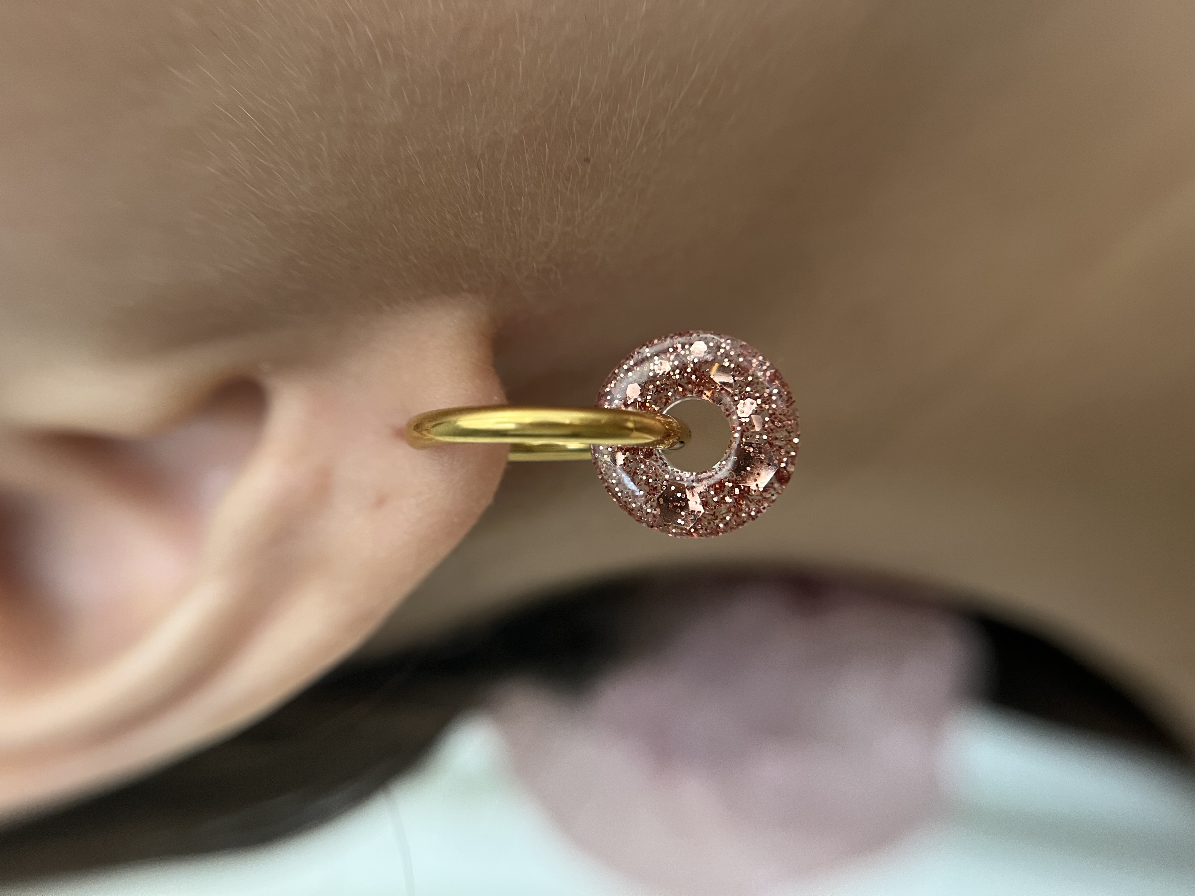 Louve rose gold
