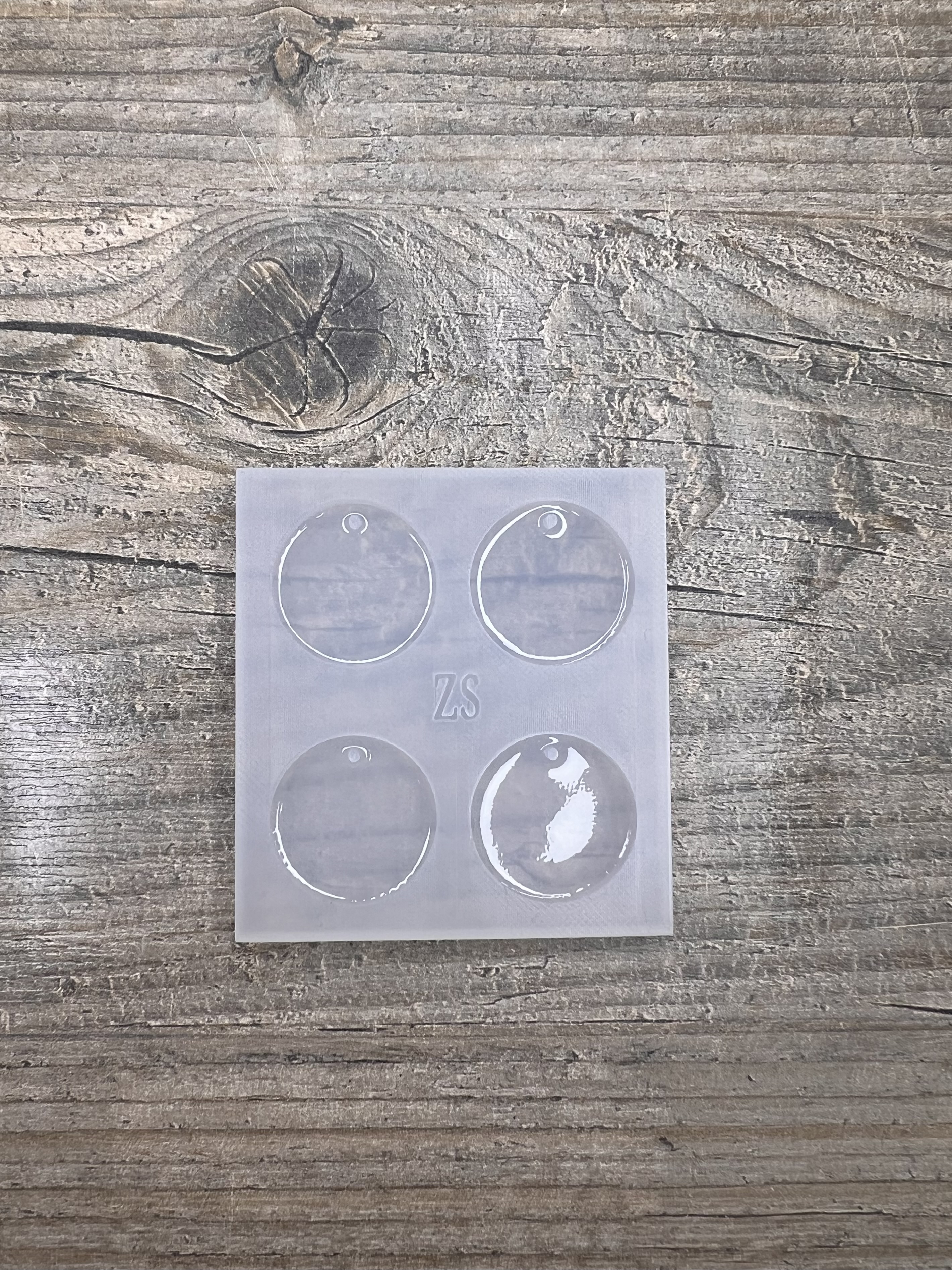 Moule Boucle d'oreille Médaillon  25mm