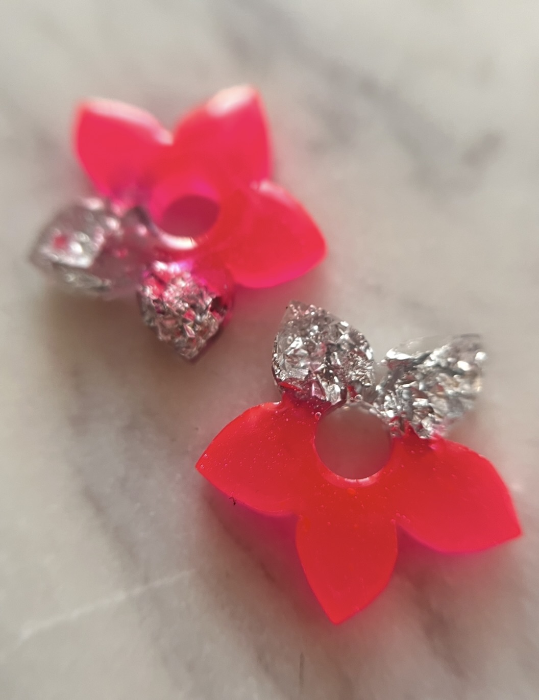 Vanilla rose fluo et feuille d'argent