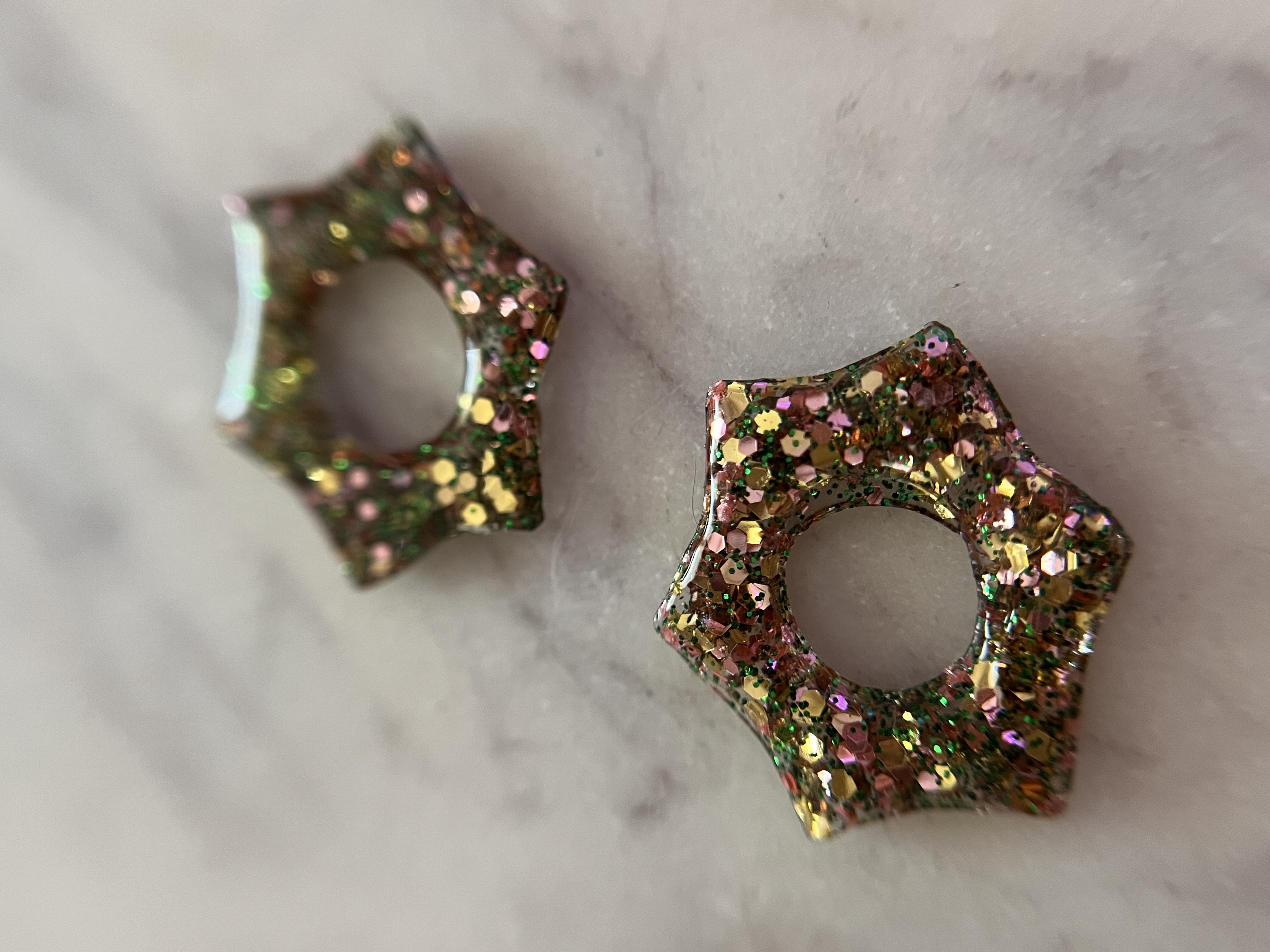 Les Originales paillettes vert doré
