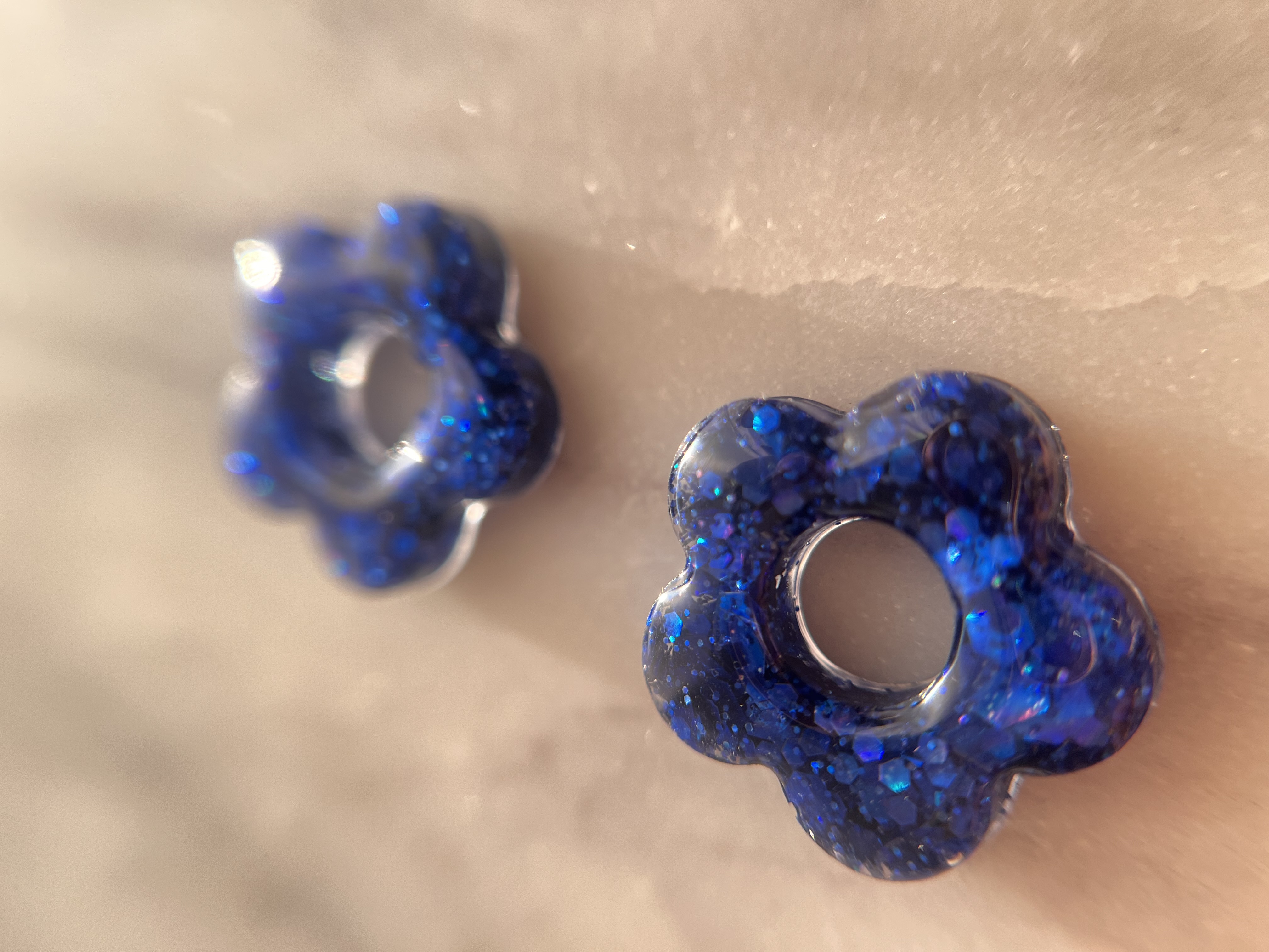 Flower paillettes bleu