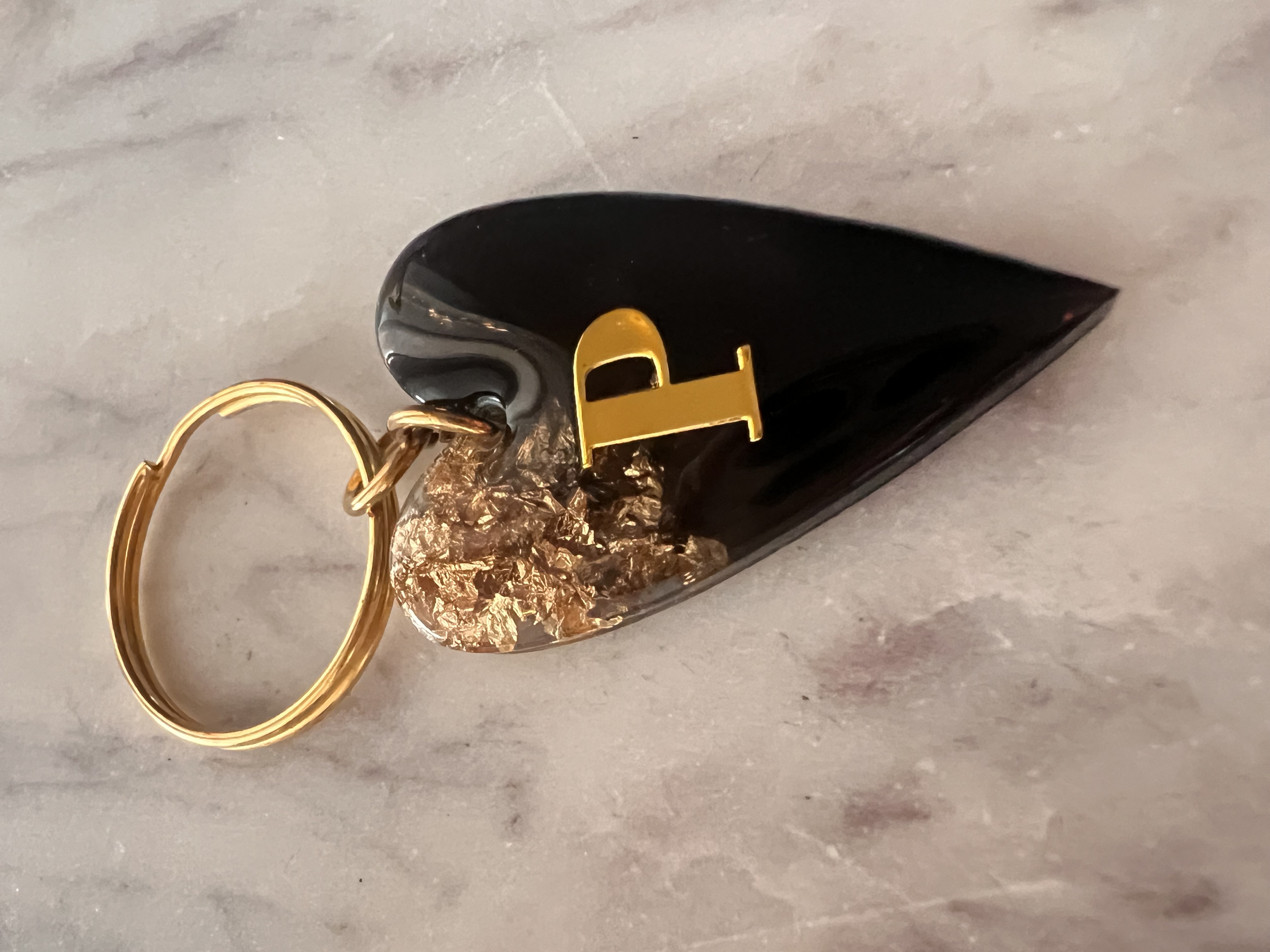 Porte-clefs coeur noir